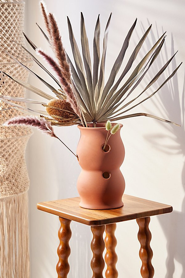 Samantha Vase | Urban Outfitters (US and RoW)