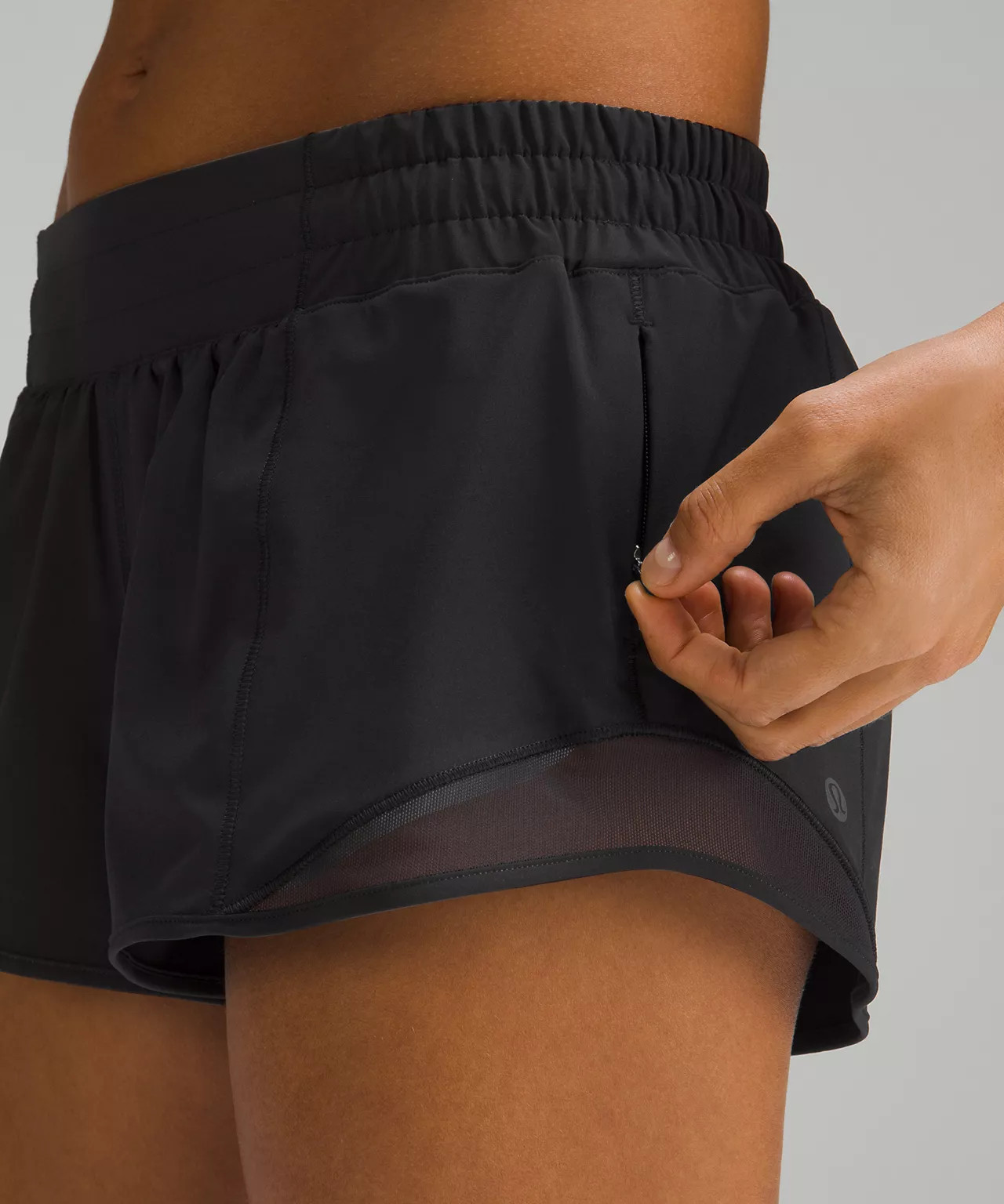 Hotty Hot Low-Rise Lined Short 2.5" | Lululemon (US)