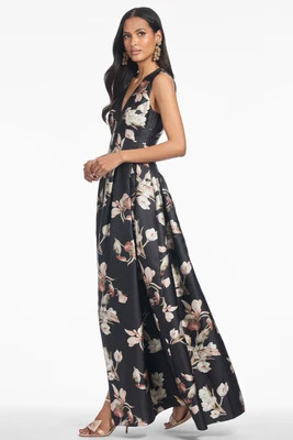 BROOKE GOWN - BLACK VENETIA PETAL | Sachin and Babi