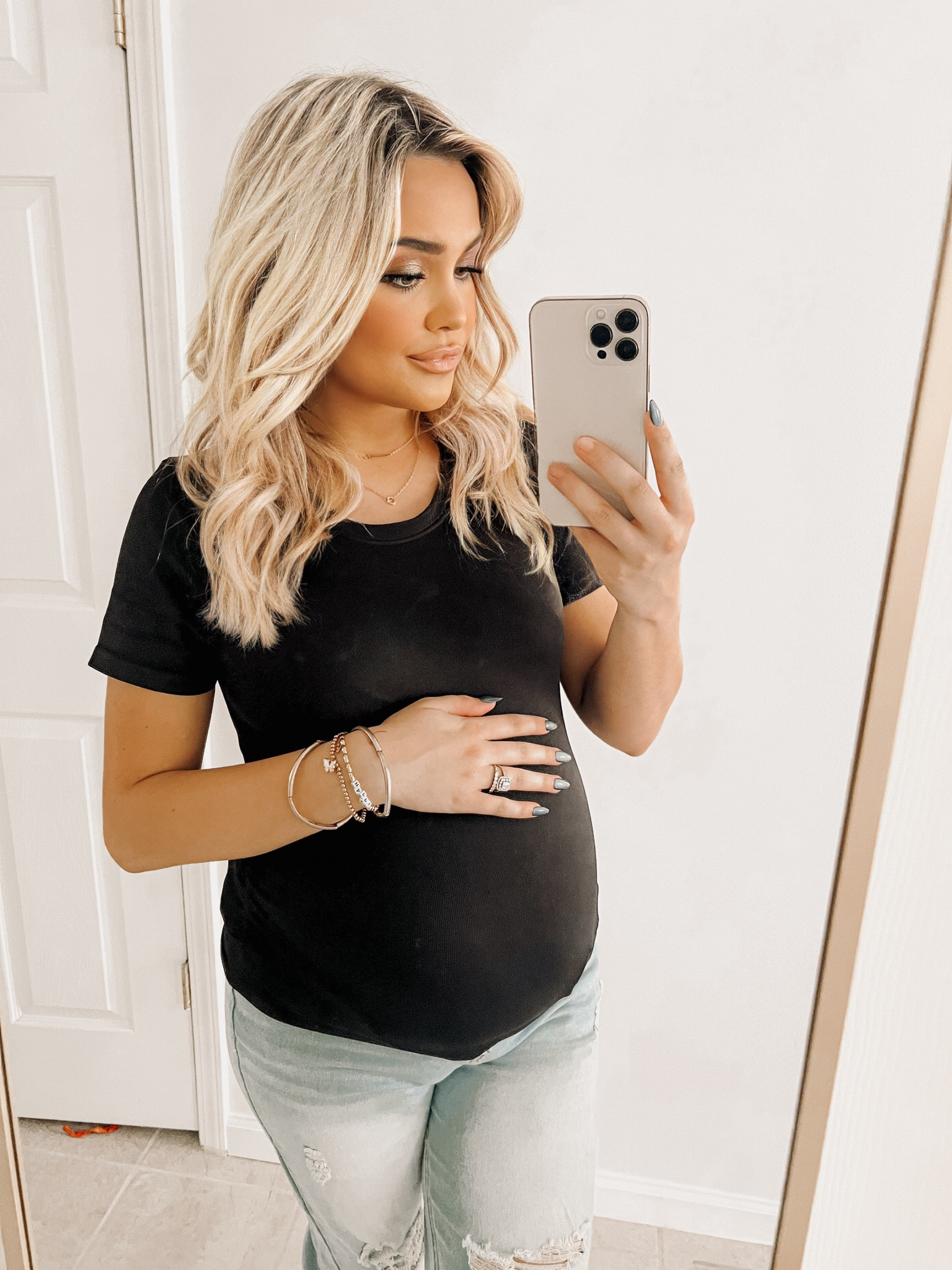 Wearing size large @32weeks 🙌🏻🫶🏼☁️

#LTKFindsUnder50 #LTKBump #LTKBaby
