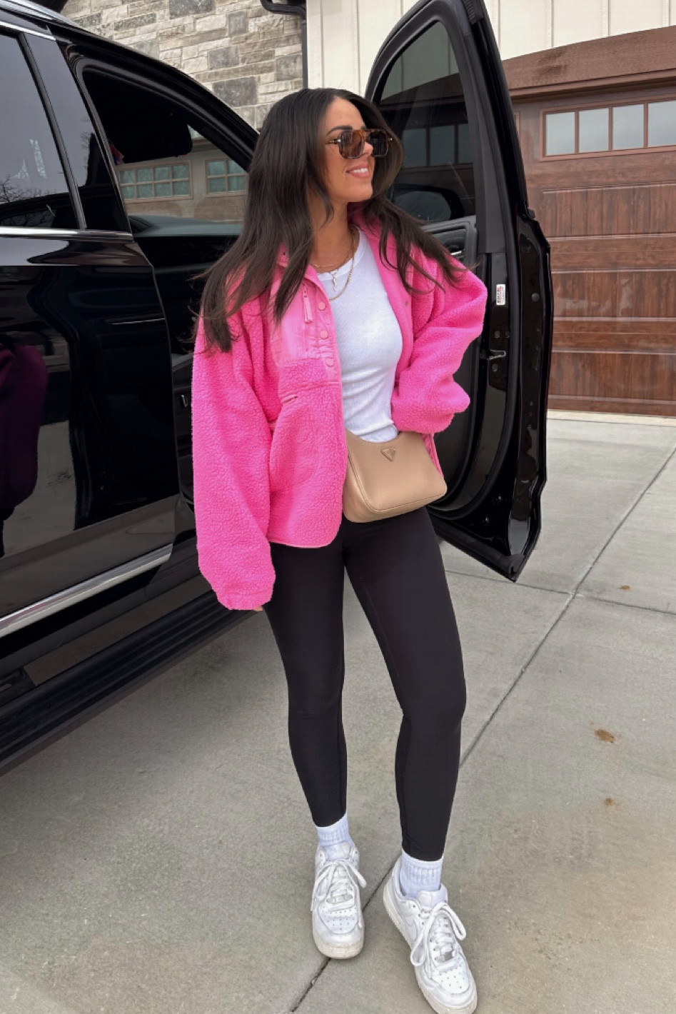 Amazon fleece jacket

Style tip 
Valentines 
Spring style 
Amazon find 
Free people dupe 
Jacket 
Pink 
Valentine’s Day outfit 

#LTKfindsunder50 #LTKstyletip #LTKMostLoved