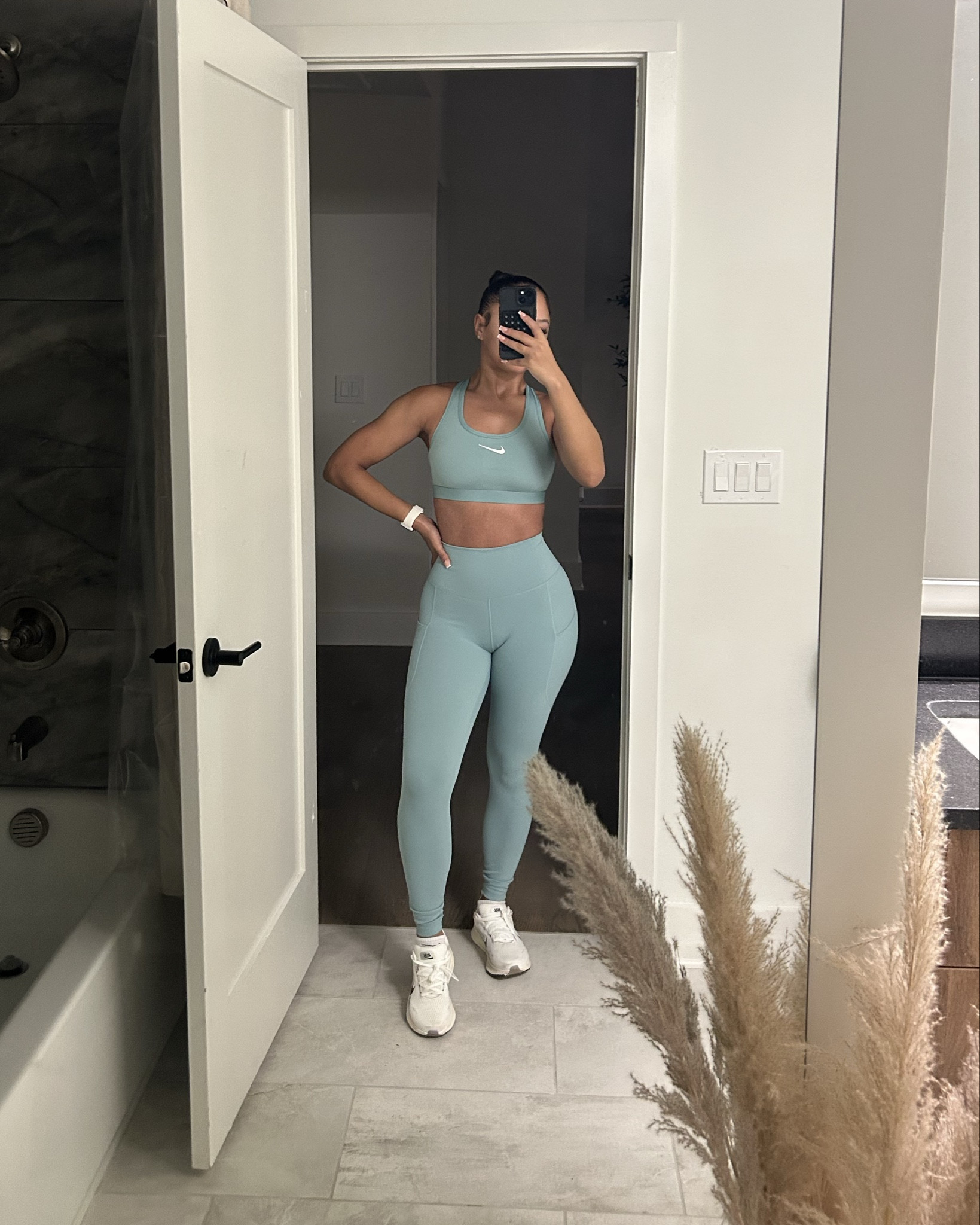 Running girl 🏃🏽‍♀️💨

#LTKActive #LTKStyleTip #LTKPetite