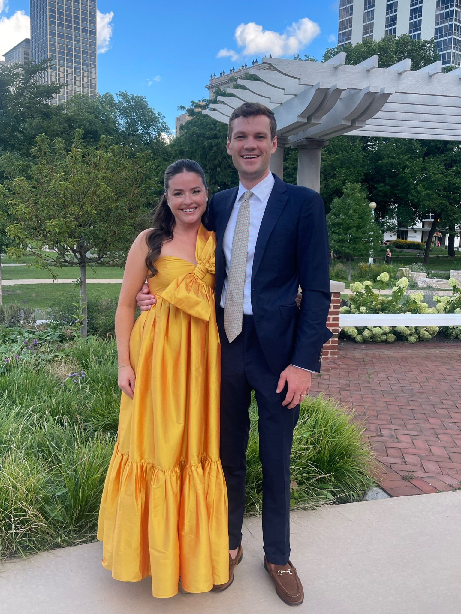 THIS DRESS R U KIDDING!! 

#LTKwedding #LTKparties