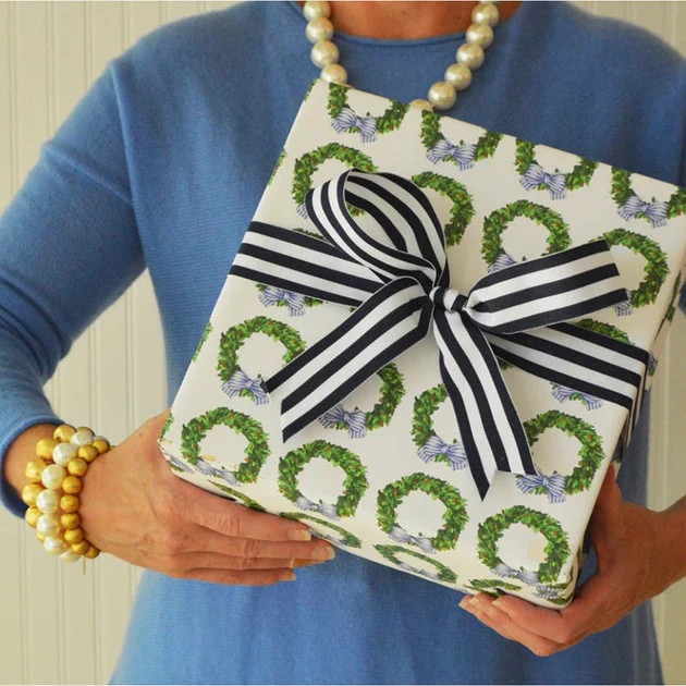 Boxwood Wreath Gift Wrap | Cailini Coastal