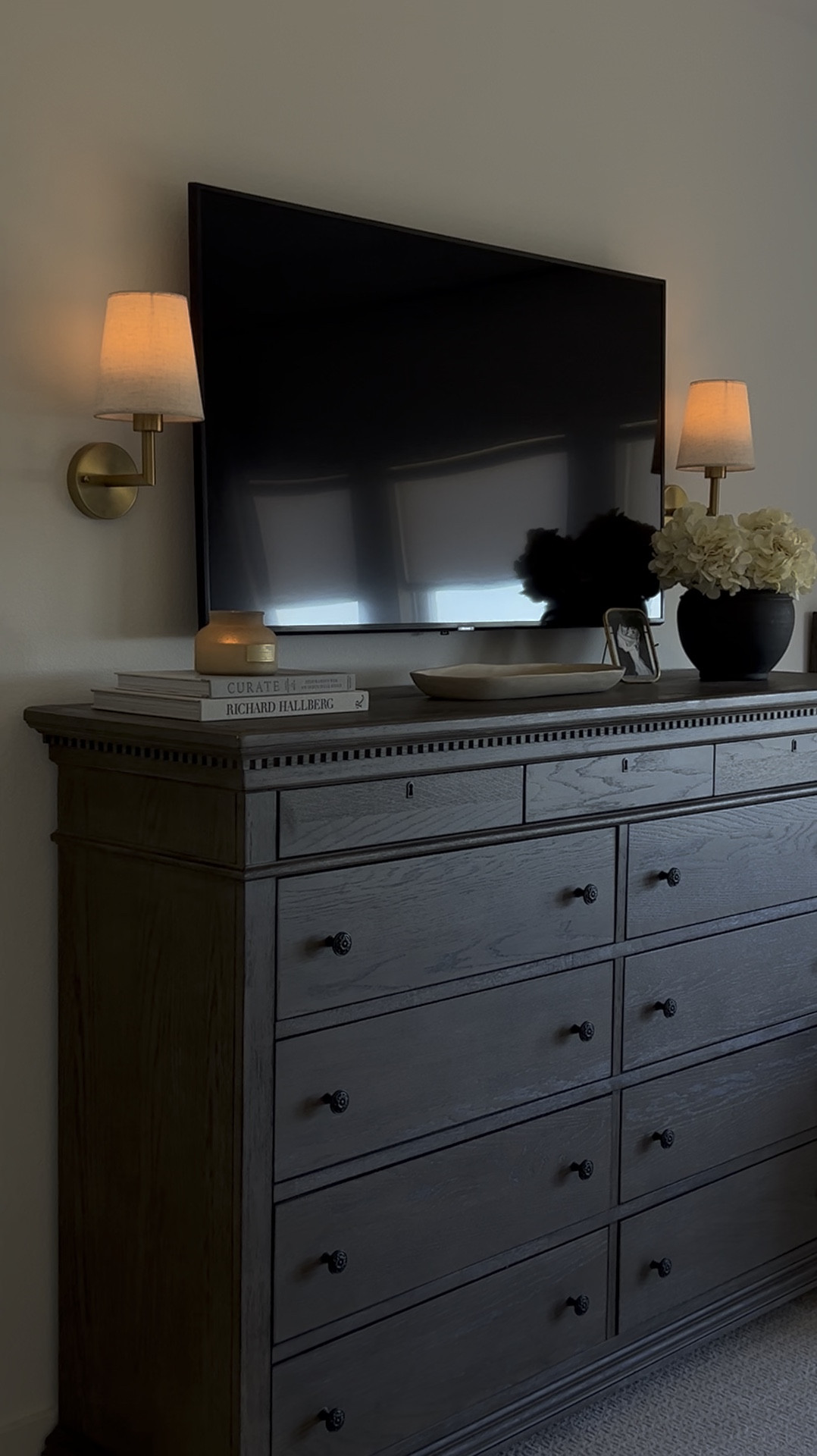 Loving these battery operated Amazon sconces! They are also on sell right now 😍

#LTKHome #LTKU #LTKFindsUnder100