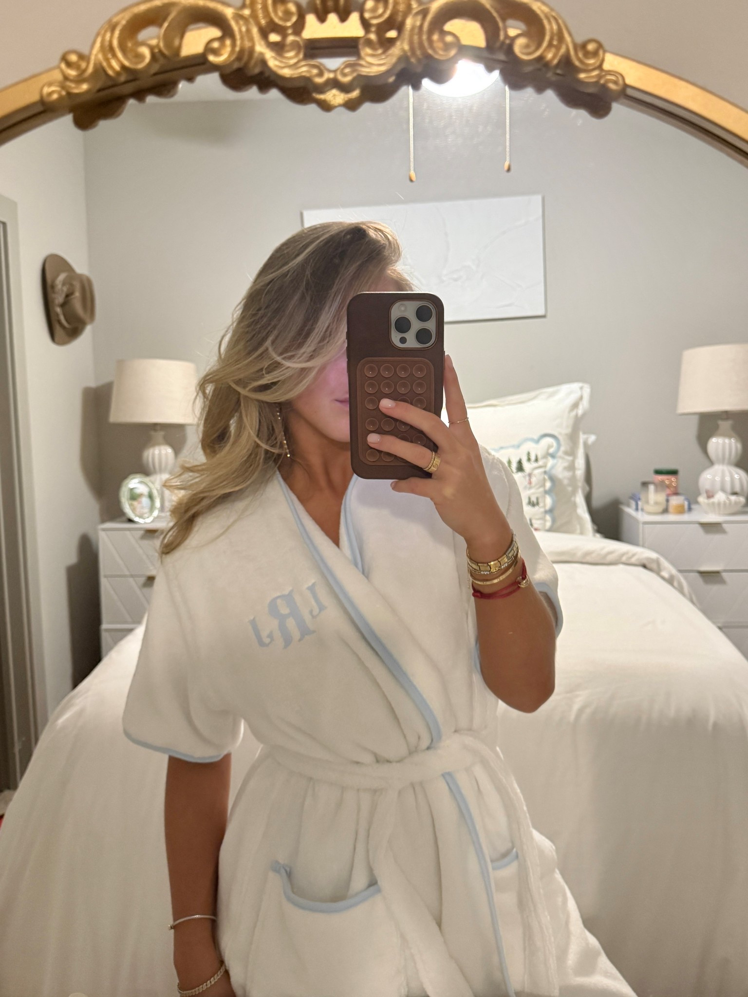 in love w this robe 🩵🩵 i got a size small