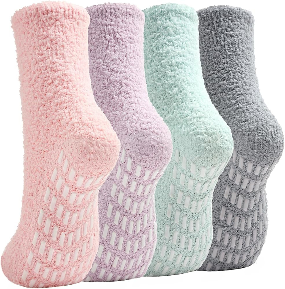 Slipper Socks for Women Men Grip Hospital Socks with Grips Fuzzy Non Slip Warm Womens Gifts | Amazon (US)