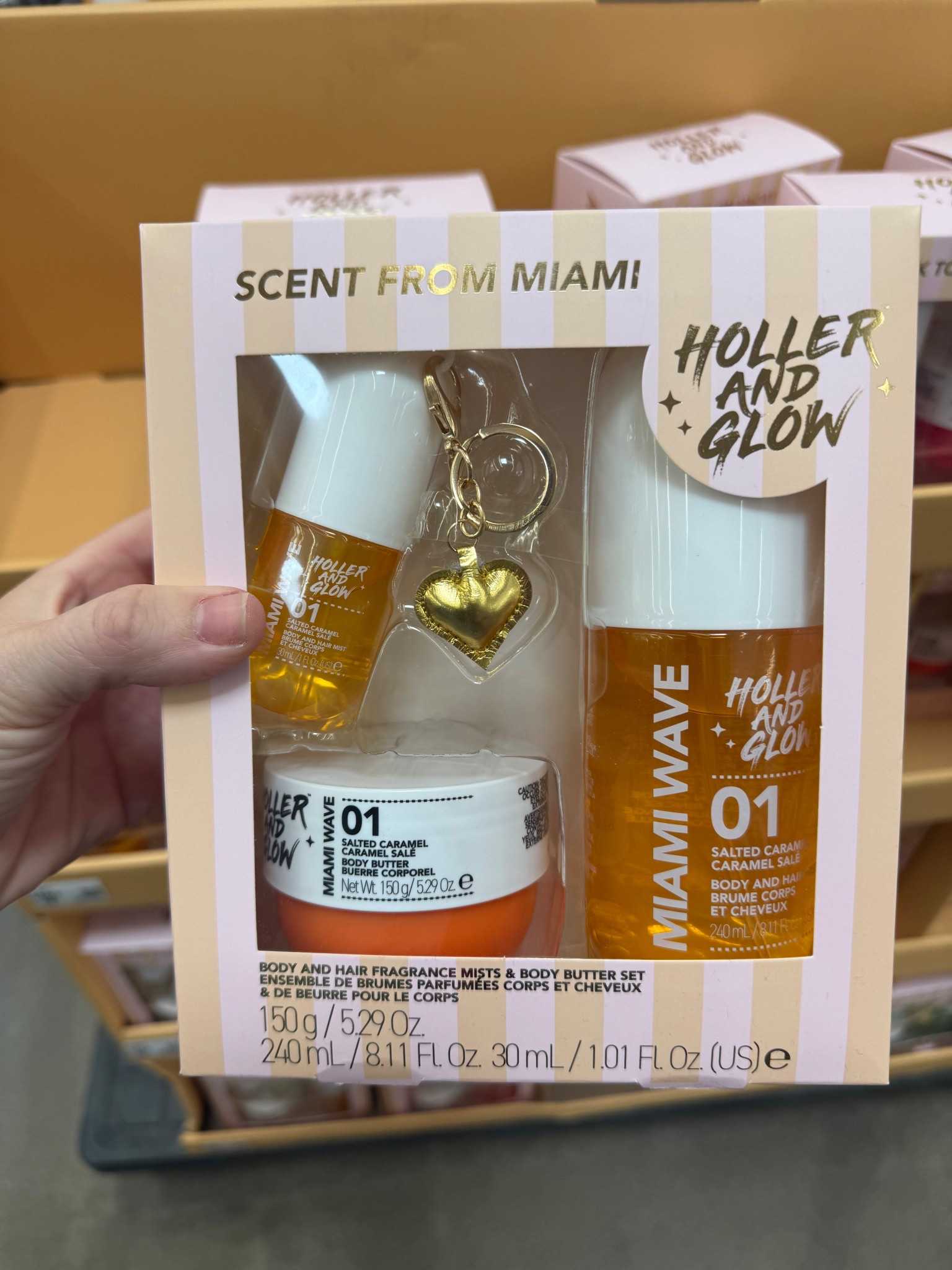 Christmas Gift idea only $15!!
Walmart Best selling Gift Set!
Smells a lot like the name brand perfume!
These sets sold so fast last year! They smell like the expensive name brand version! Only $15.00
SCENT FROM CALI
#LTKHoliday #LTKGiftGuide
#LTKBeauty 

#LTKHoliday #LTKGiftGuide #LTKgrwm