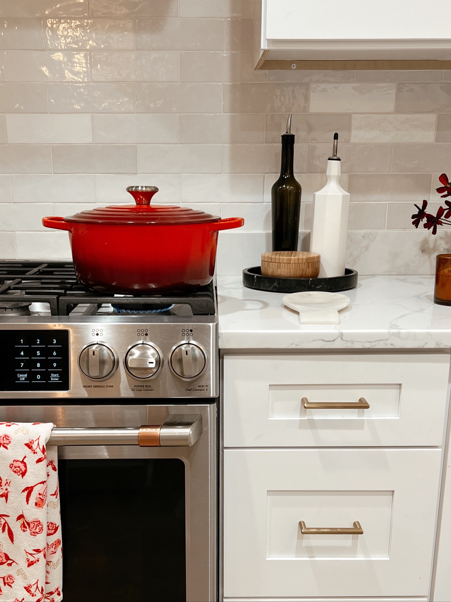 We use this Dutch oven every single day, it was so worth it. ❤️ 

#LTKGiftGuide #LTKhome #LTKSeasonal