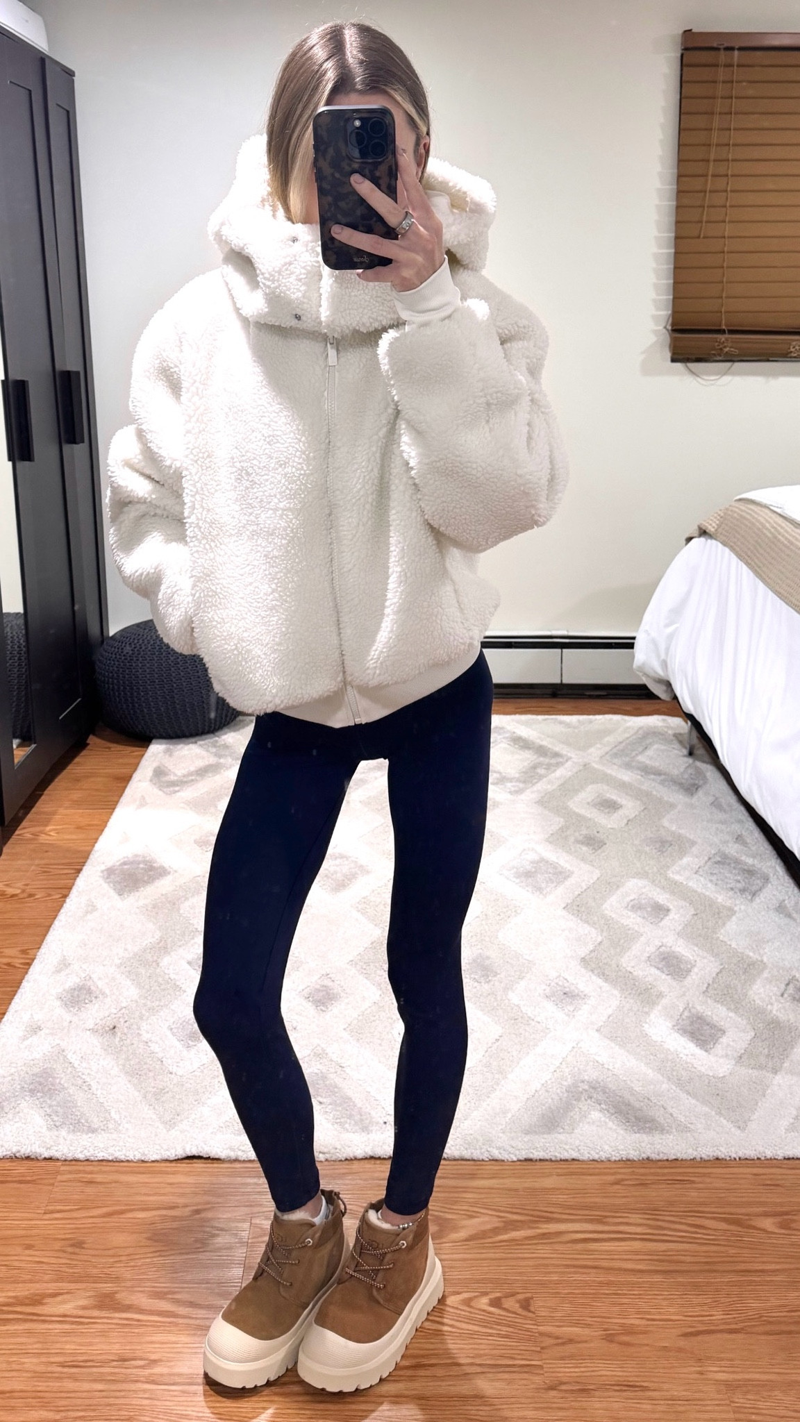 My favorite jacket and shoes to slip on for Pilates 🧘🏼

#LTKFitness #LTKStyleTip #LTKBeauty