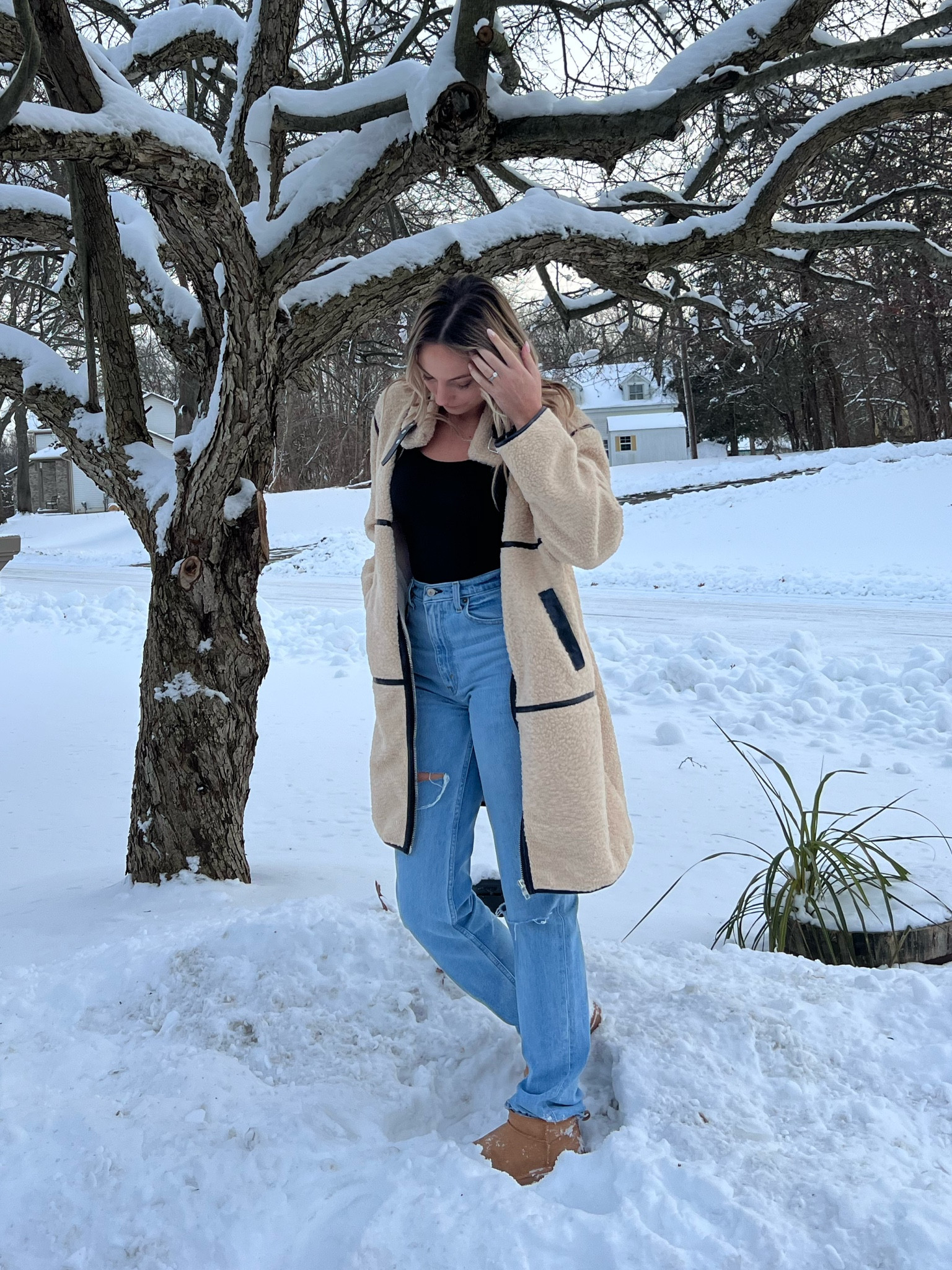 OOTD snow day!

Abercrombie jeans sale, vici sale, must haves, ootd

#LTKxVICI #LTKSaleAlert #LTKSeasonal