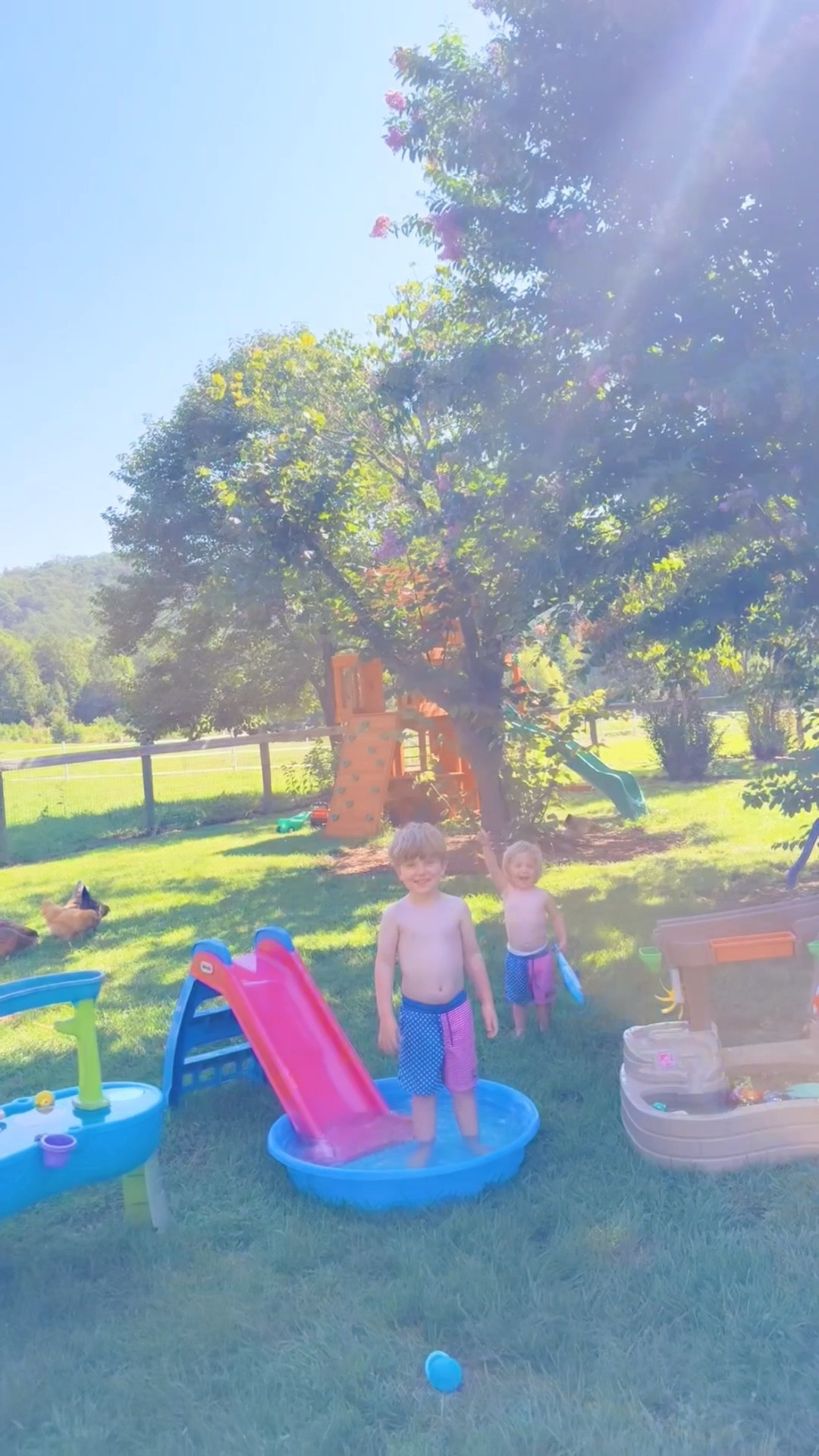 First up… they made their own “ocean” 😉🌊 and pool 💦 lol!!Someone pinch me… this farm and these babies 👶🏼- my DREAM!! 💭