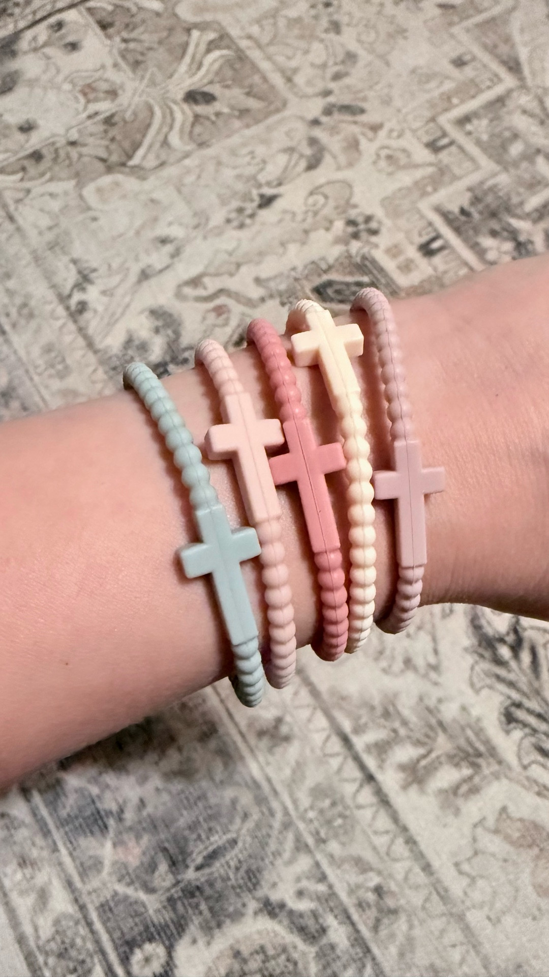 I just love these Jesus bracelets. They are stackable, shareable and full of purpose. The colors are so cute for spring. Perfect Easter basket stuffers. 

#LTKKids #LTKSeasonal #LTKBeauty

#LTKSpringSale