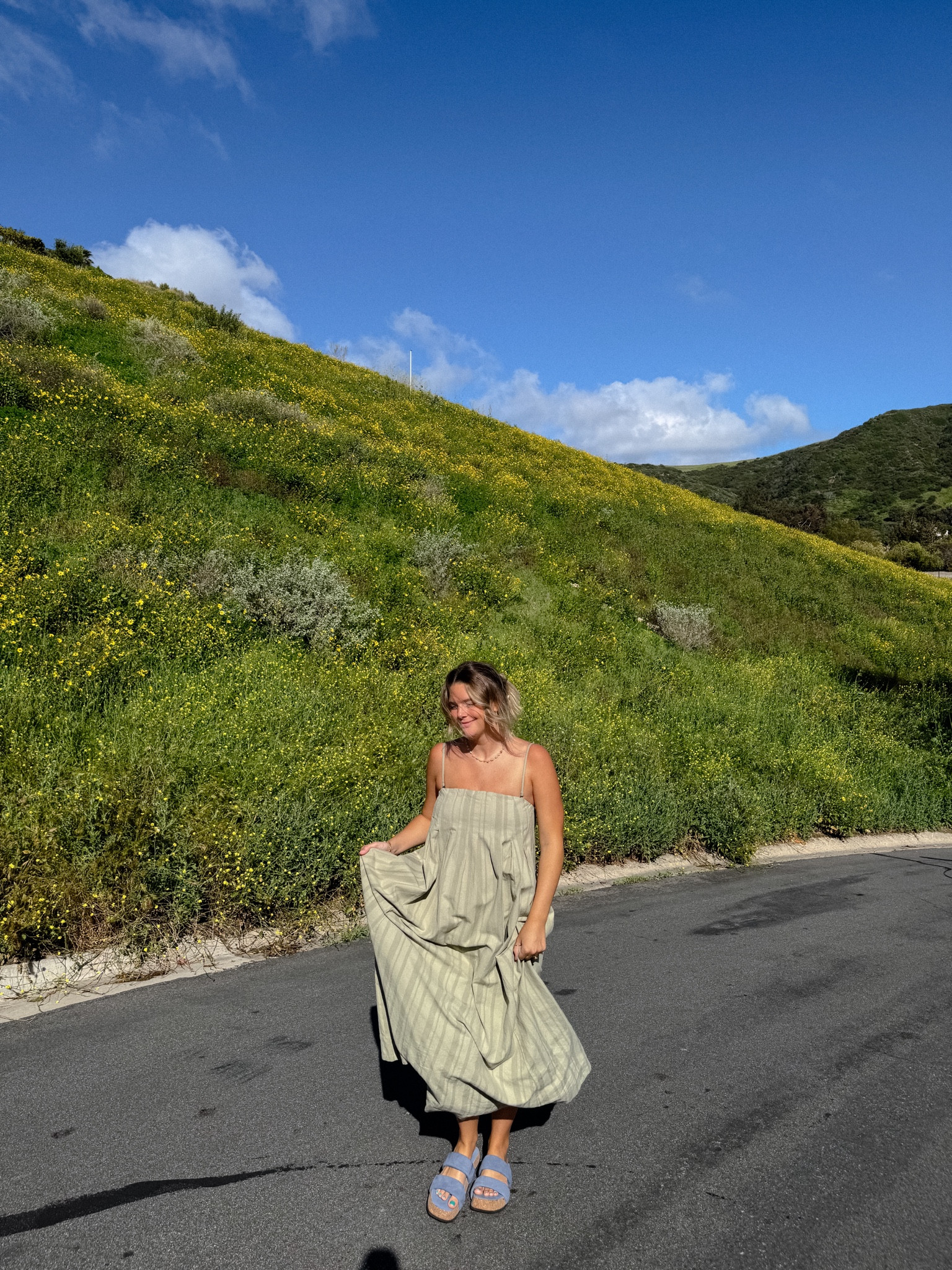 Season transition dress 


#LTKMidsize #LTKSeasonal