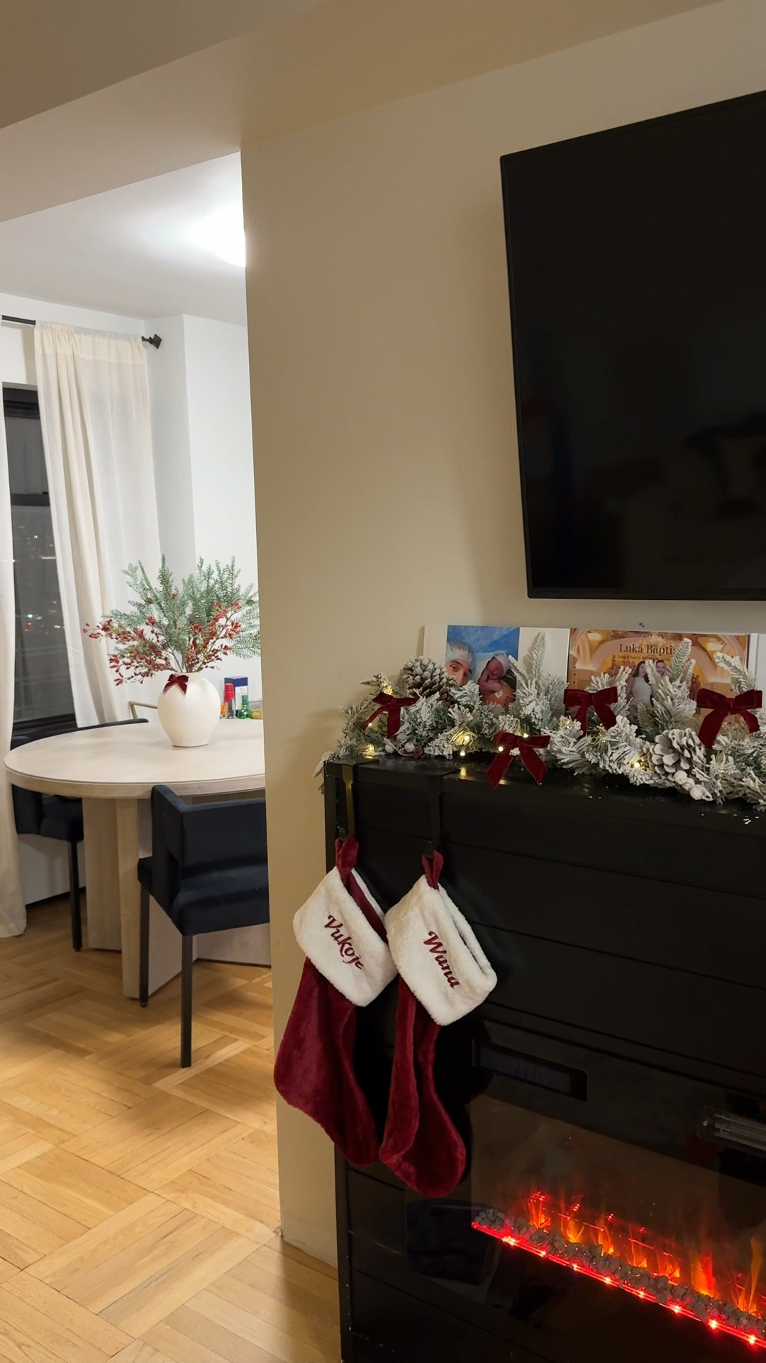 Cozy Christmas decor 

#LTKHome #LTKHoliday #LTKSeasonal