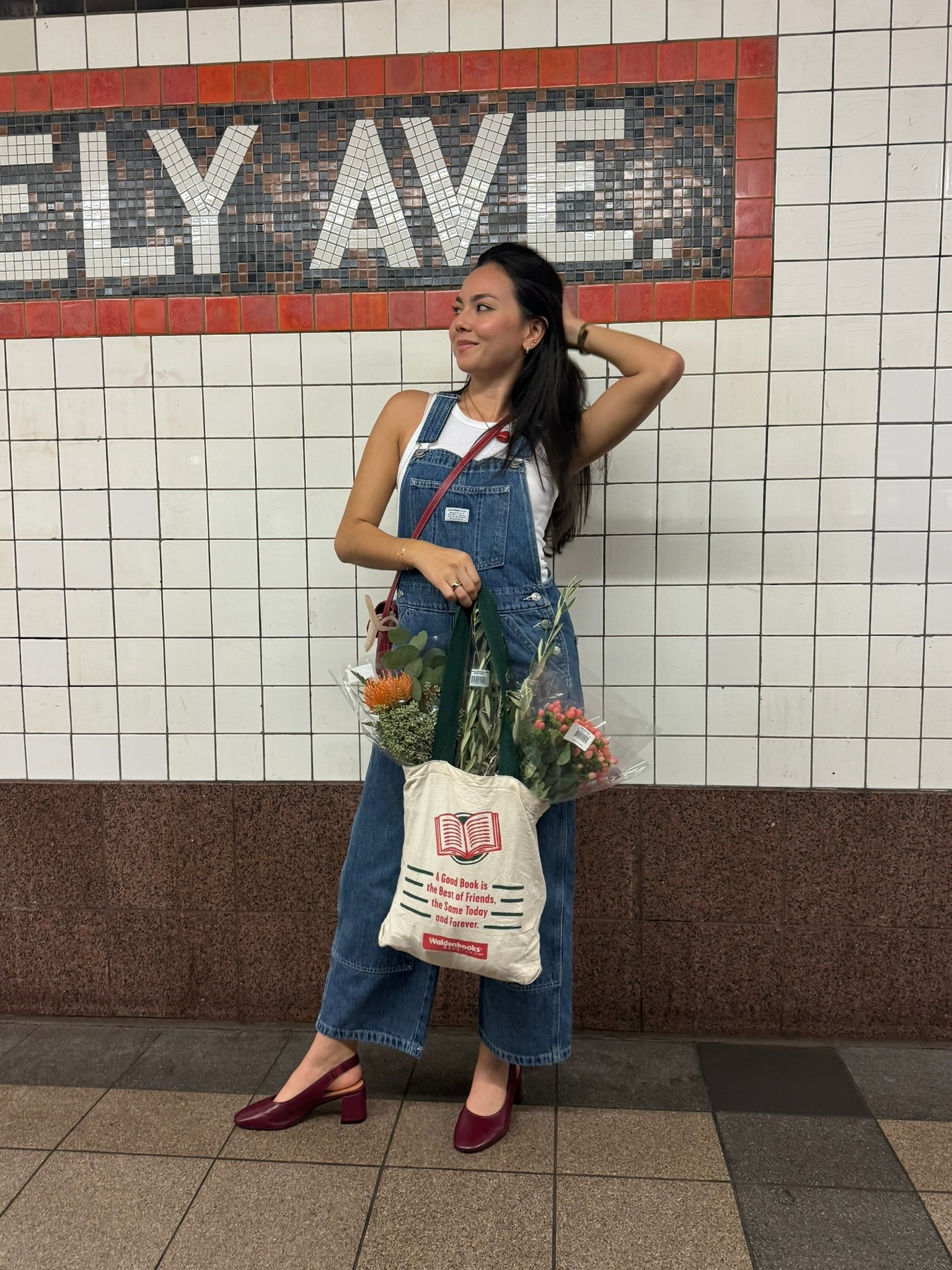 denim + flowers💐

#LTKootd #LTKdayinmylife #LTKfoodie
