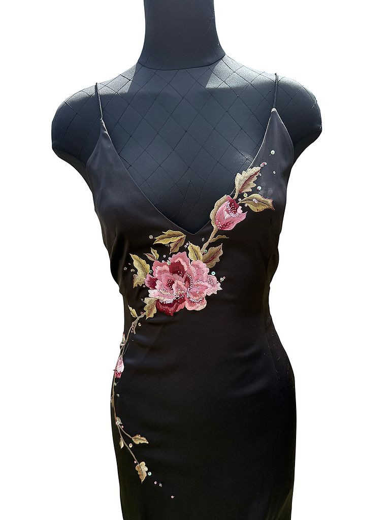 Mandalay Floral Black Cocktail Dress Size 6 - -12% off | ThredUp (US)