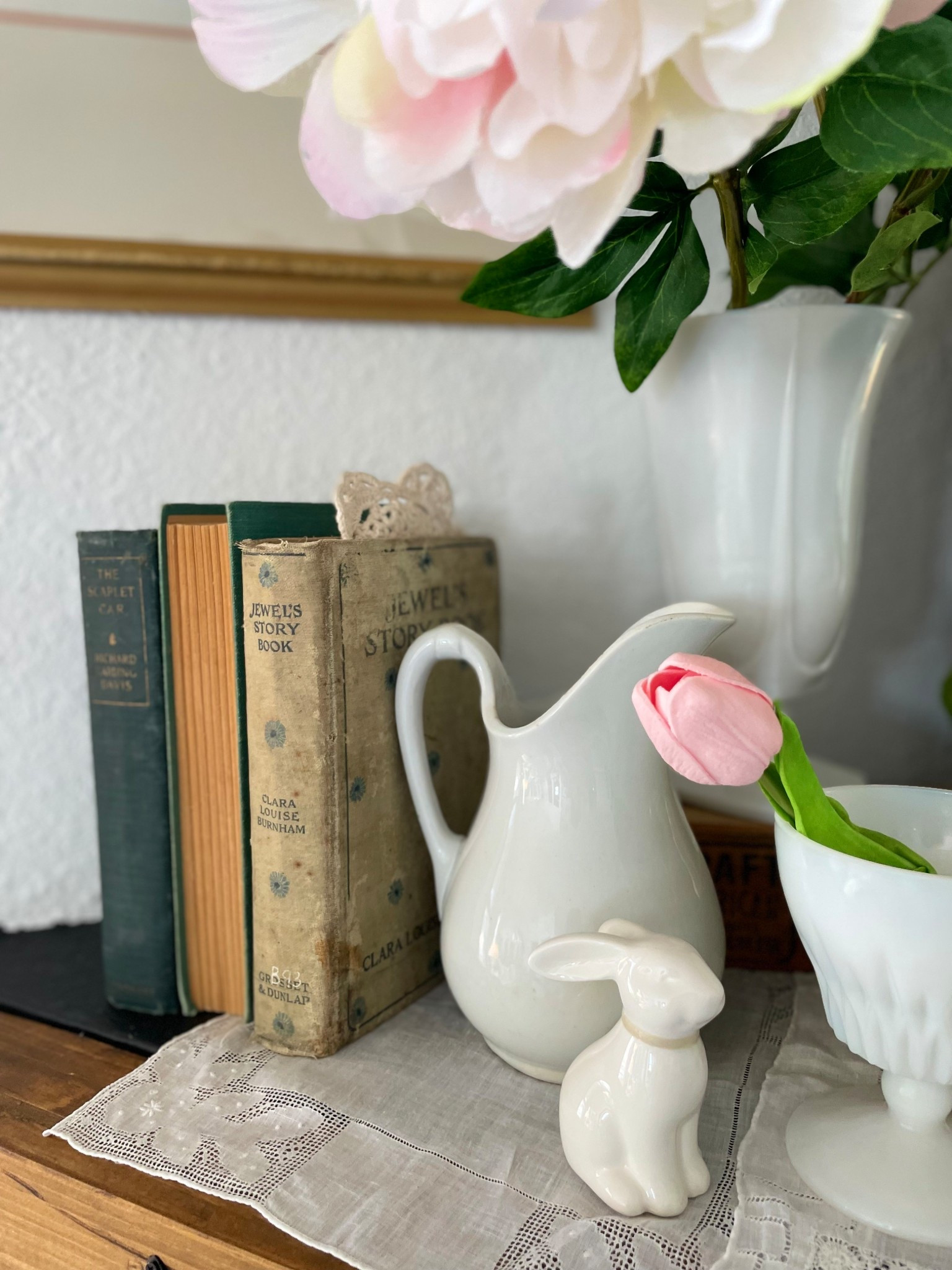 You don’t need to spend a ton of money on spring decor! With just a few simple touches, you can create a charming and timeless look! 

#LTKSeasonal #LTKHome