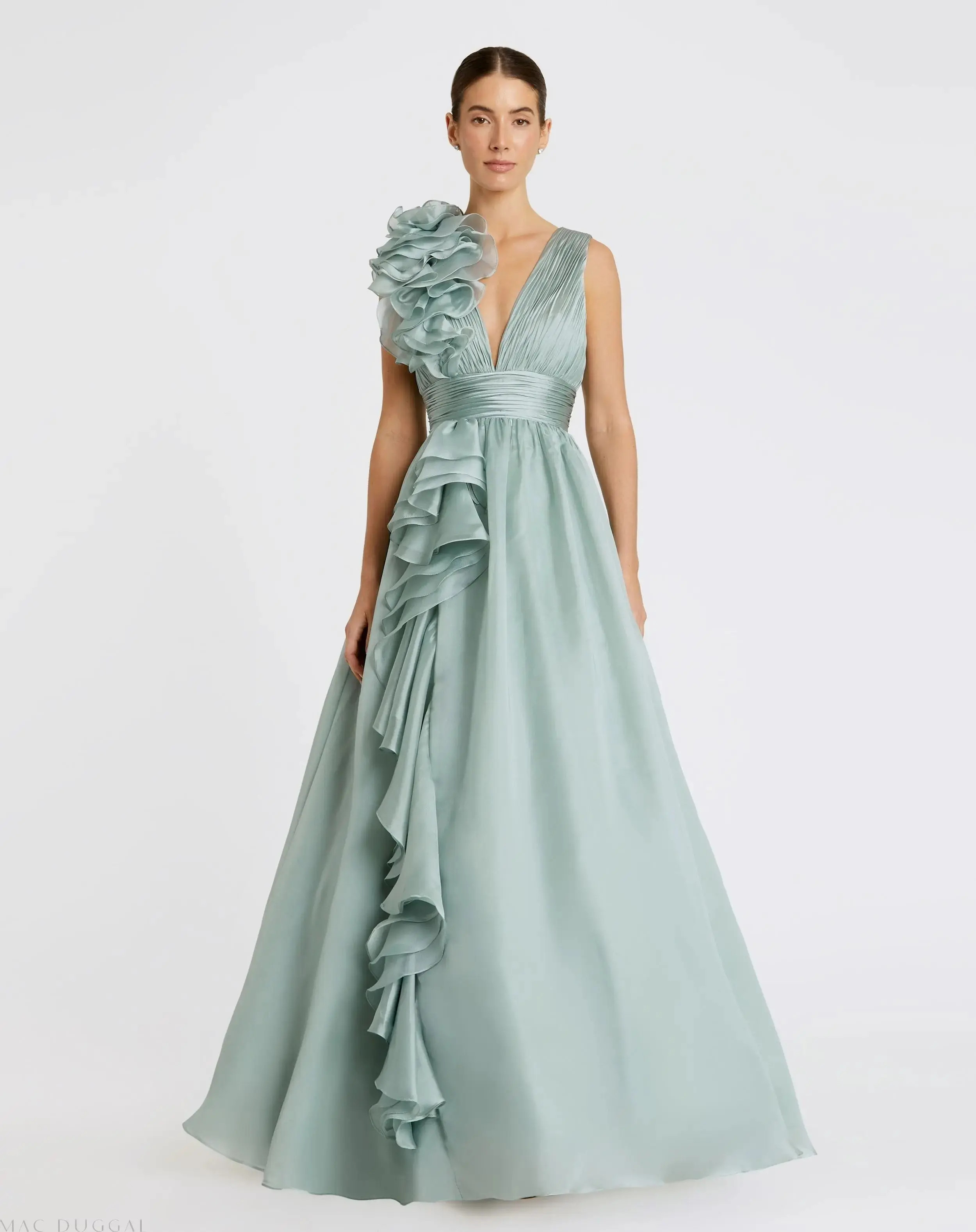 Mac Duggal - Green Ruffle Shoulder V-Neck Chiffon Gown - US 0 | Mac Duggal