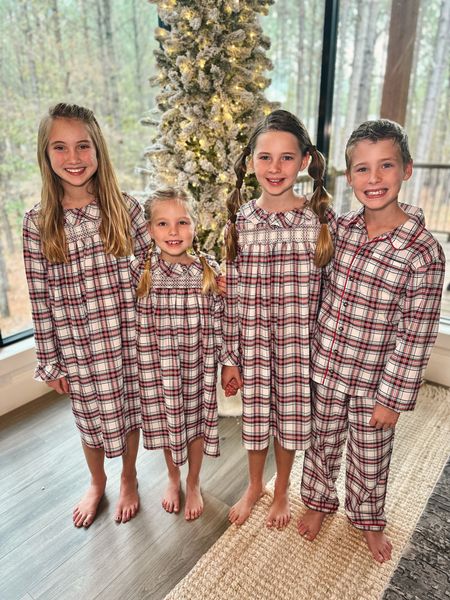 Cutest holiday plaid pajamas for kids! Sale

#LTKHoliday #LTKkids #LTKHolidaySale