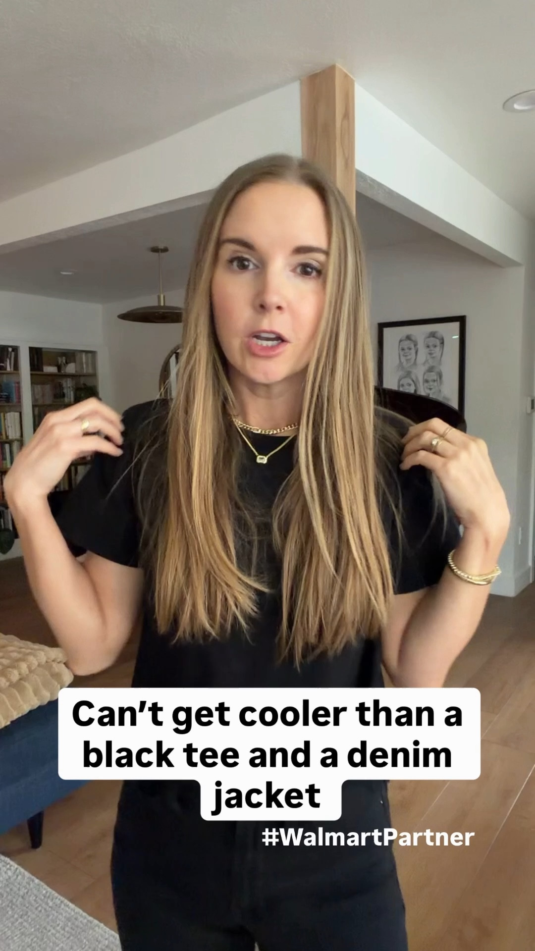 If I could only choose a single top to own, it would absolutely be a black tee  #walmartpartner 

And this $10 one from @walmartstyle is a win - I've been wearing it three summers in a row! 
#walmartstyle