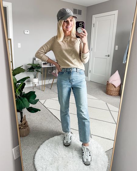 What I wore this week! 
Sweater- small- this is my favorite new sweater from Old Navy! I’ve been wearing it on repeat!
Jeans- This pair is old, but I linked some similar options! 
Shoes- 7 (size down a half size)

#LTKSeasonal #LTKfindsunder100 #LTKstyletip