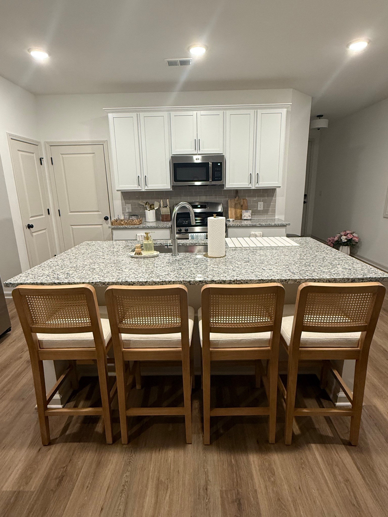 I searched for WEEKS for affordable barstools 🤎
Finally found these on Amazon — solid wood frame, cane backs, and neutral upholstered seats 🙌🏼🙌🏼 I put these together myself and I’m feeling like Bob the Builder 

Ignore the randomness of everything in the background! In the process of moving!!! Stay tuned friends 🥰❤️
#ltkhome #ltkfinds #amazonhome #amazonhomefinds #amazonfinds
#kitcheninspo #barstools #neutralhome #warmneutralhome
#modernneutral #homedecorfinds #kitchenstyle



#LTKSpringSale #LTKHome #LTKSaleAlert