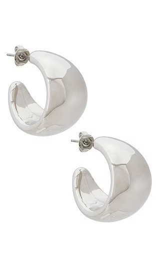 SHASHI Kasumi Hoop in Metallic Silver. | Revolve Clothing (Global)