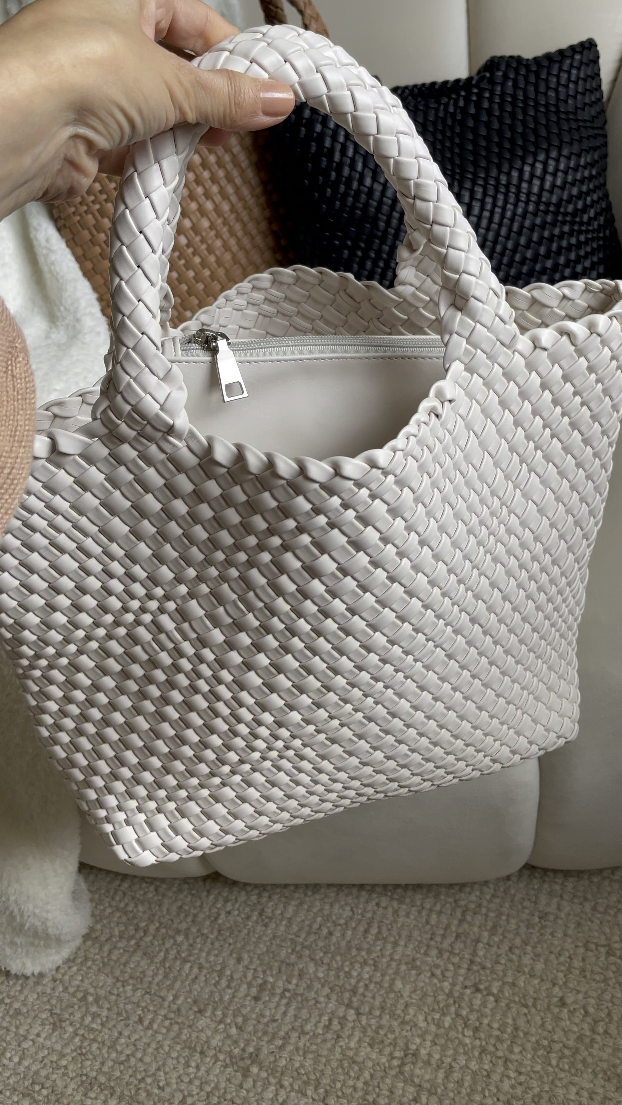Viral Woven tote bag under $70
Need more colors! 

#LTKstyletip #LTKfindsunder100 #LTKitbag