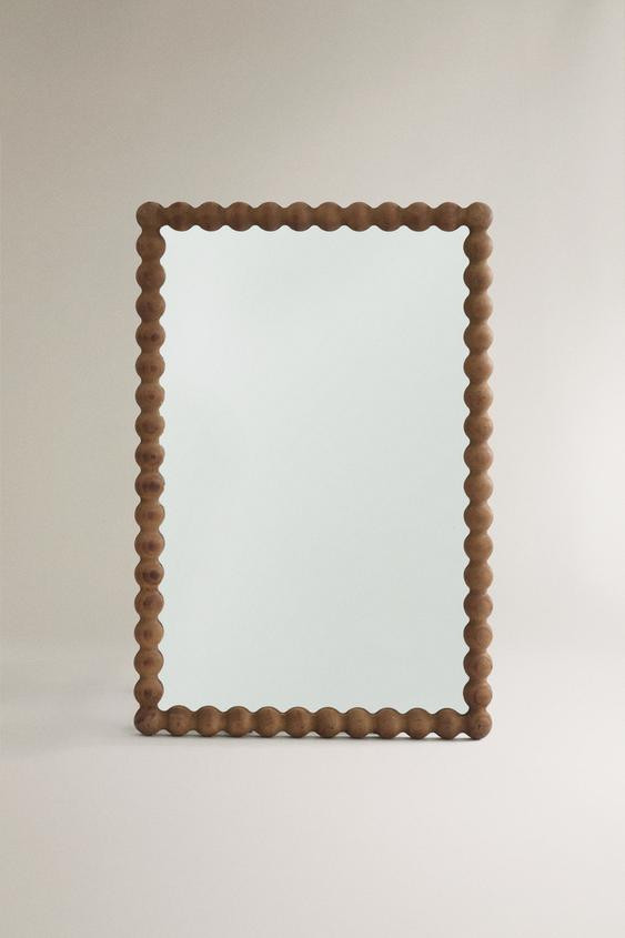 RECTANGULAR WALL MIRROR WITH WOODEN FRAME | Zara US