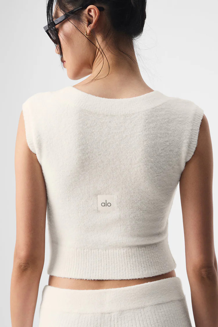 Snuggle Up Sweater Short Sleeve - Ivory | Alo Yoga (US)