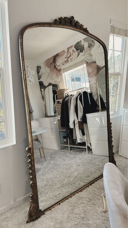 Love this mirror. This is the 7’ size. ✨
#StylinbyAylin #Aylin 

#LTKHome #LTKStyleTip
