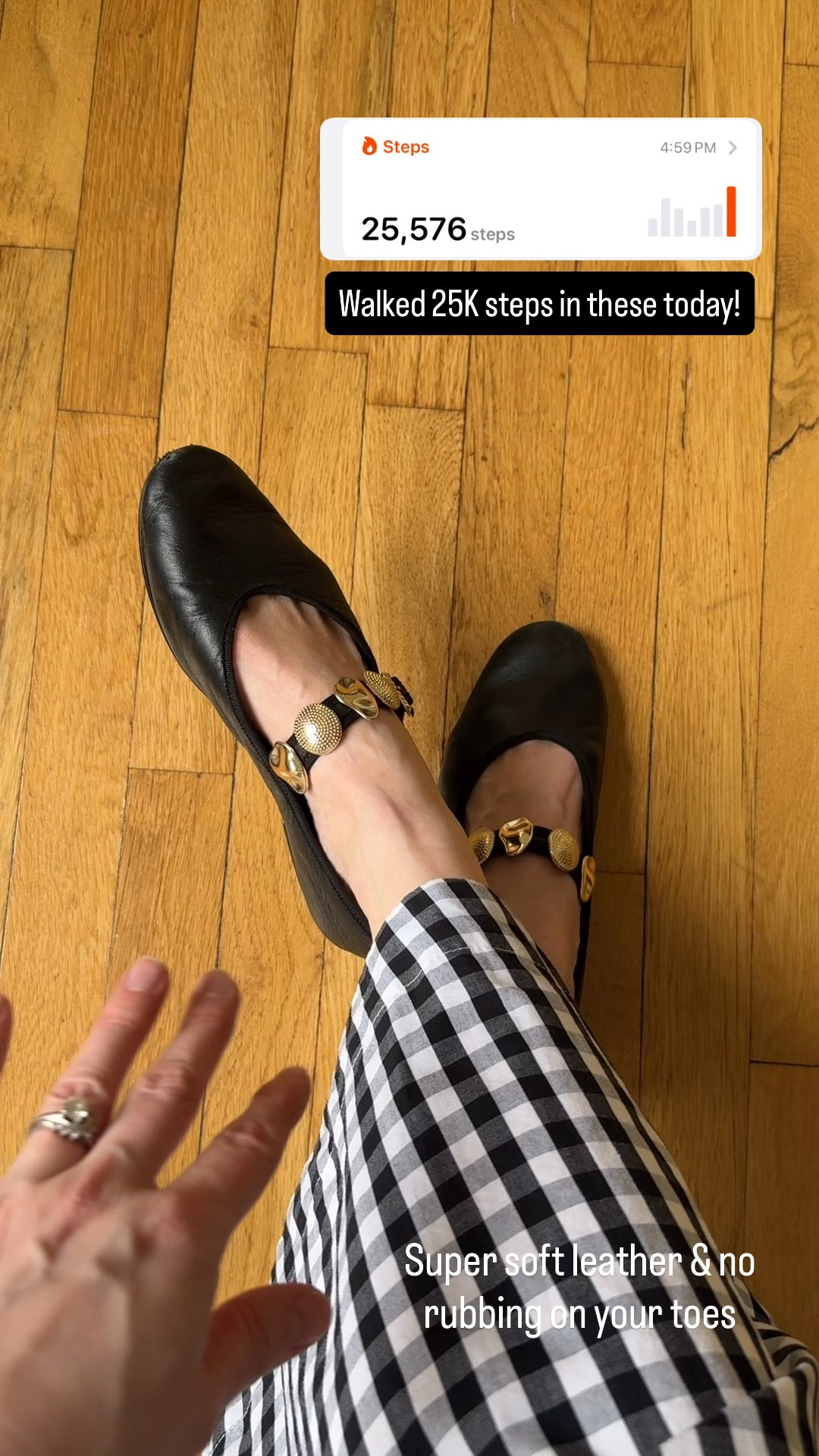 The prettiest leather flats to wear with dresses & pants. Sized up 1/2 (I’m between 6.5 & 7 and went for 7) 20k step tested! #maryjane #dolcevita 