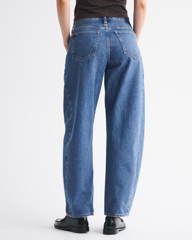Mid Rise Barrel Jean | Abercrombie & Fitch (US)