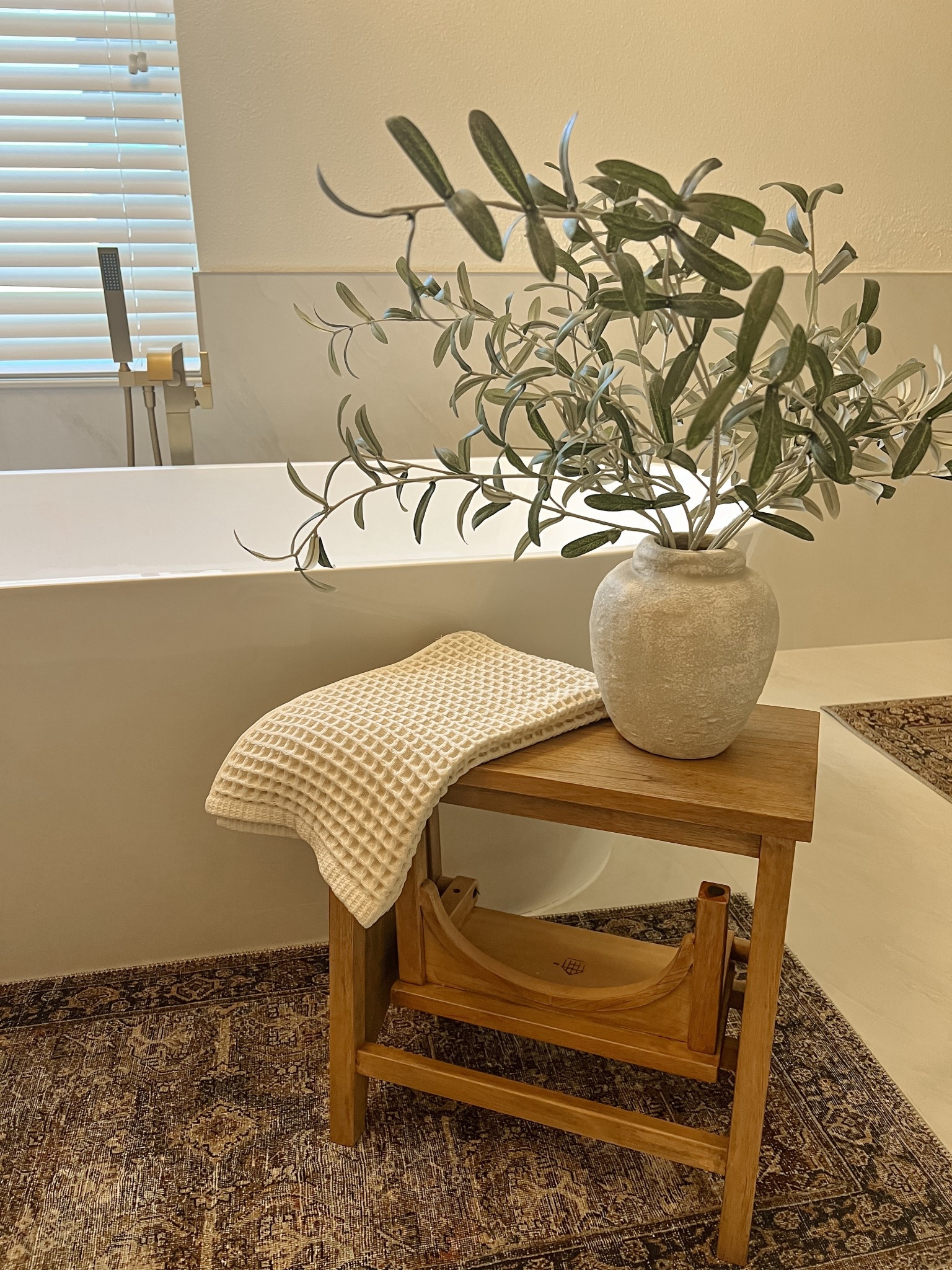 Warm textures, natural tones, and pieces that feel timeless. 
#modernhome #calmhome #intentionalliving #neutralhome #everydaydesign #bathroomdecor #targetfinds #organicmoderndecor


#LTKselfcare #LTKBeauty #LTKHome