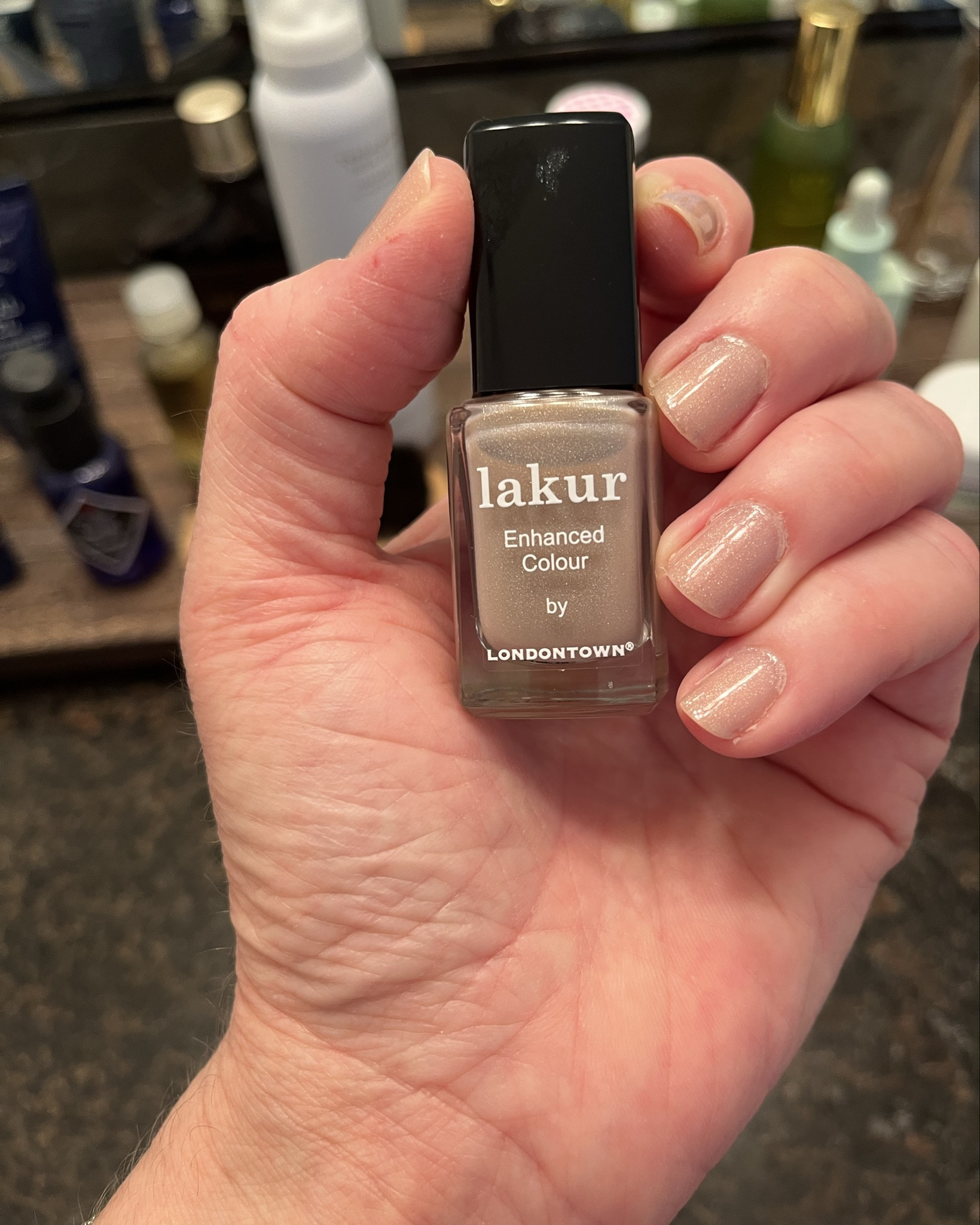 Champagne in Bed? Definitely! 🥂💖 💅🏼  #londontown #lakur #manicure #athomebeauty 

#LTKFindsUnder50 #LTKFestival #LTKBeauty