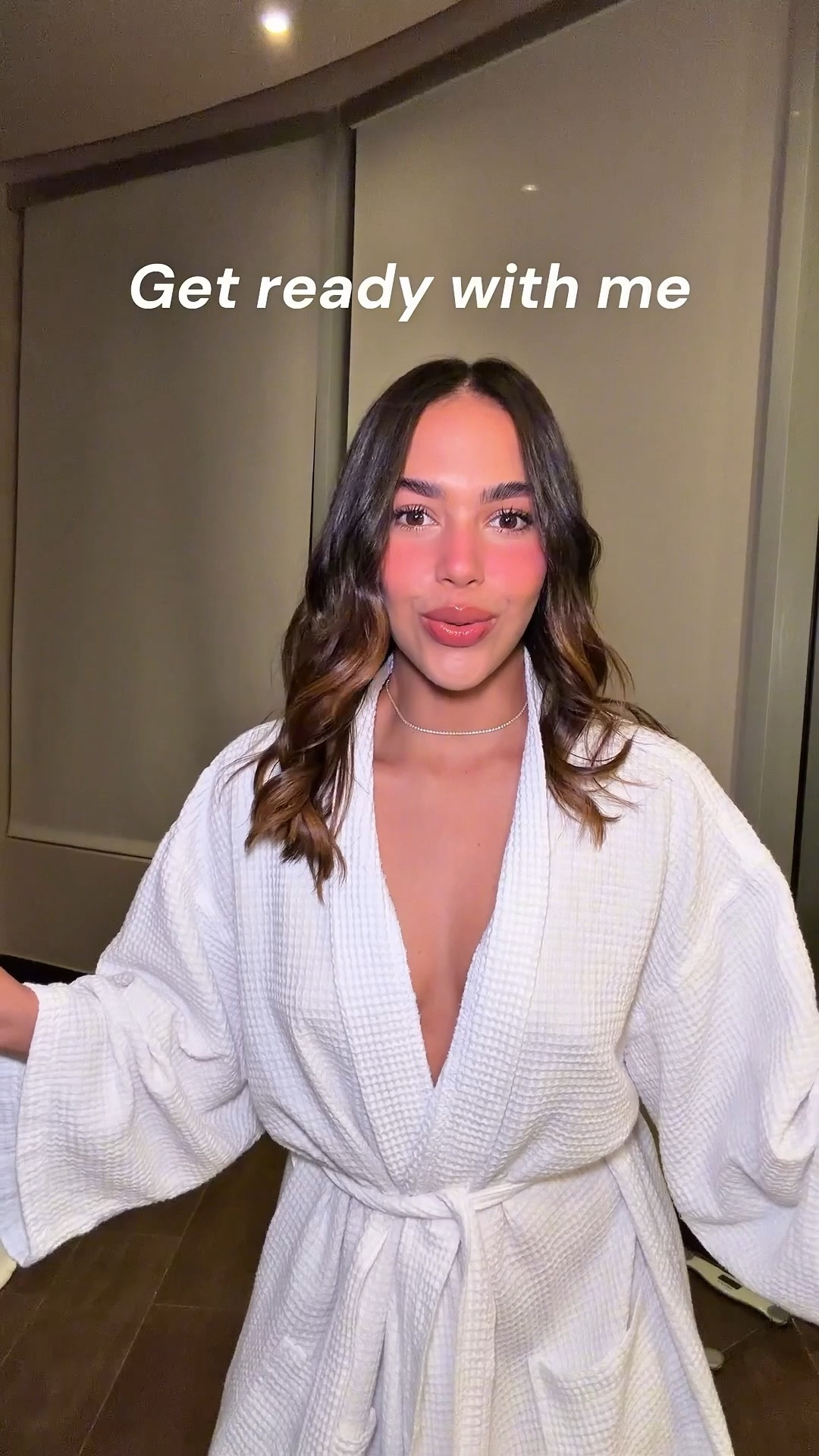 Get ready with me! Ame demasiado el vestido, queda perfecto y la calidad es muy buena😍 uso size S! 
Shoes TTS
Y el aceitico me encanta como me hidrata la piel y huele riquisimo! 

#LTKootd #LTKdayinmylife