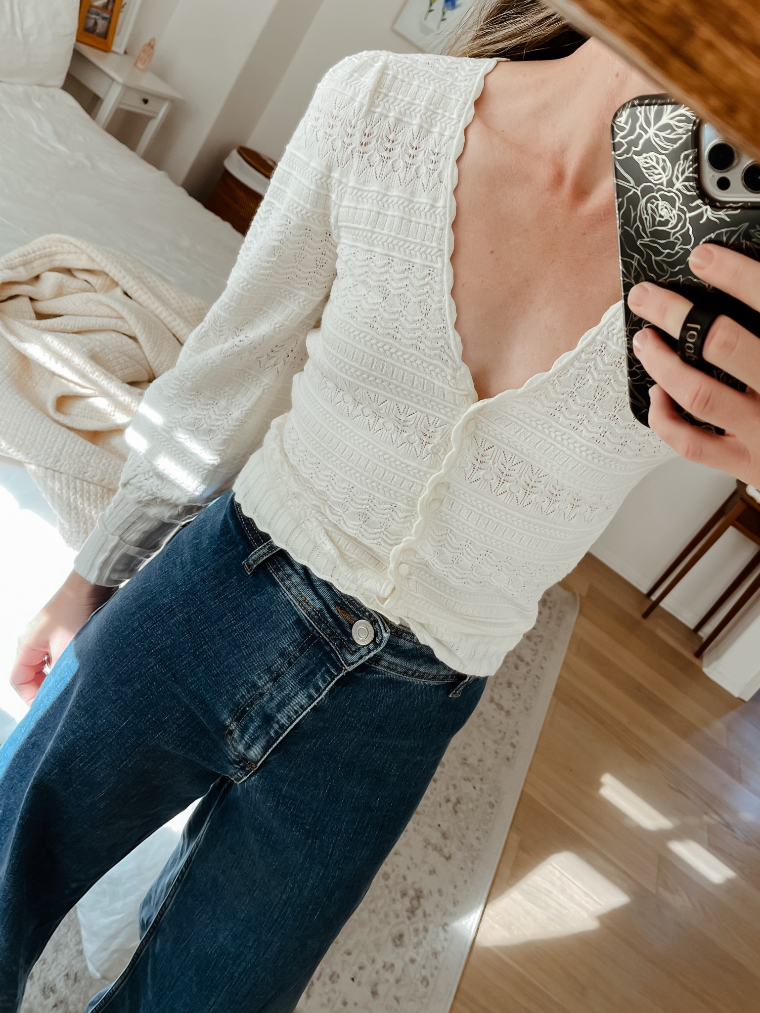 Most feminine cardigan 🕊️

Fits TTS, wearing a small 

#LTKHoliday