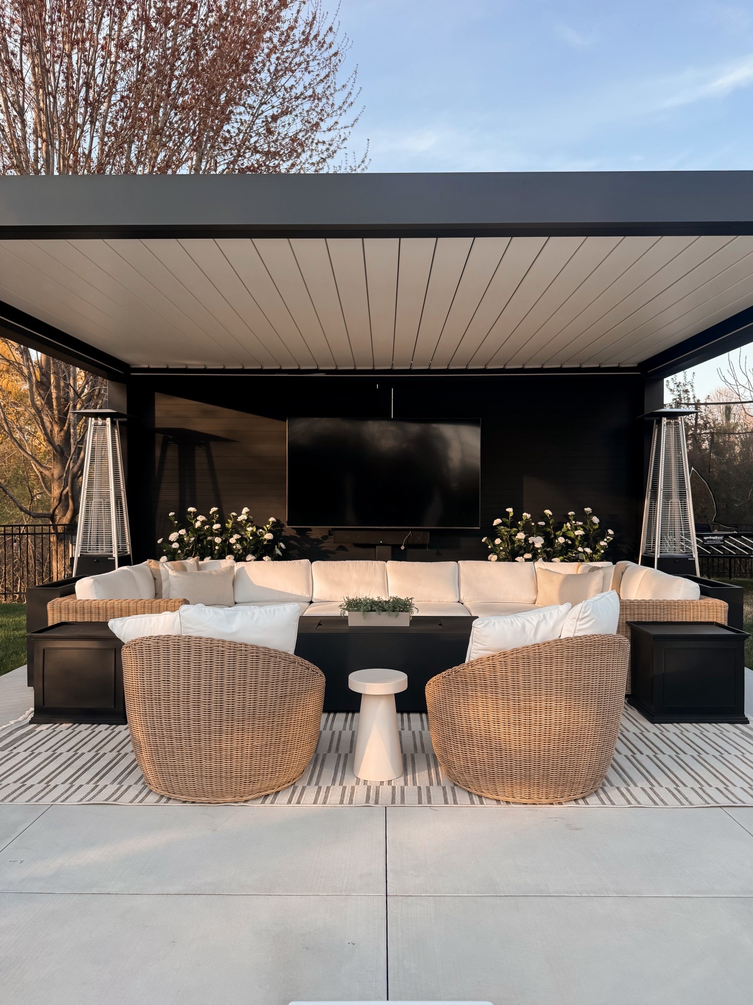 Linking all Our exact  items we have under Our pergola 🤍

#LTKSaleAlert #LTKSeasonal #LTKHome