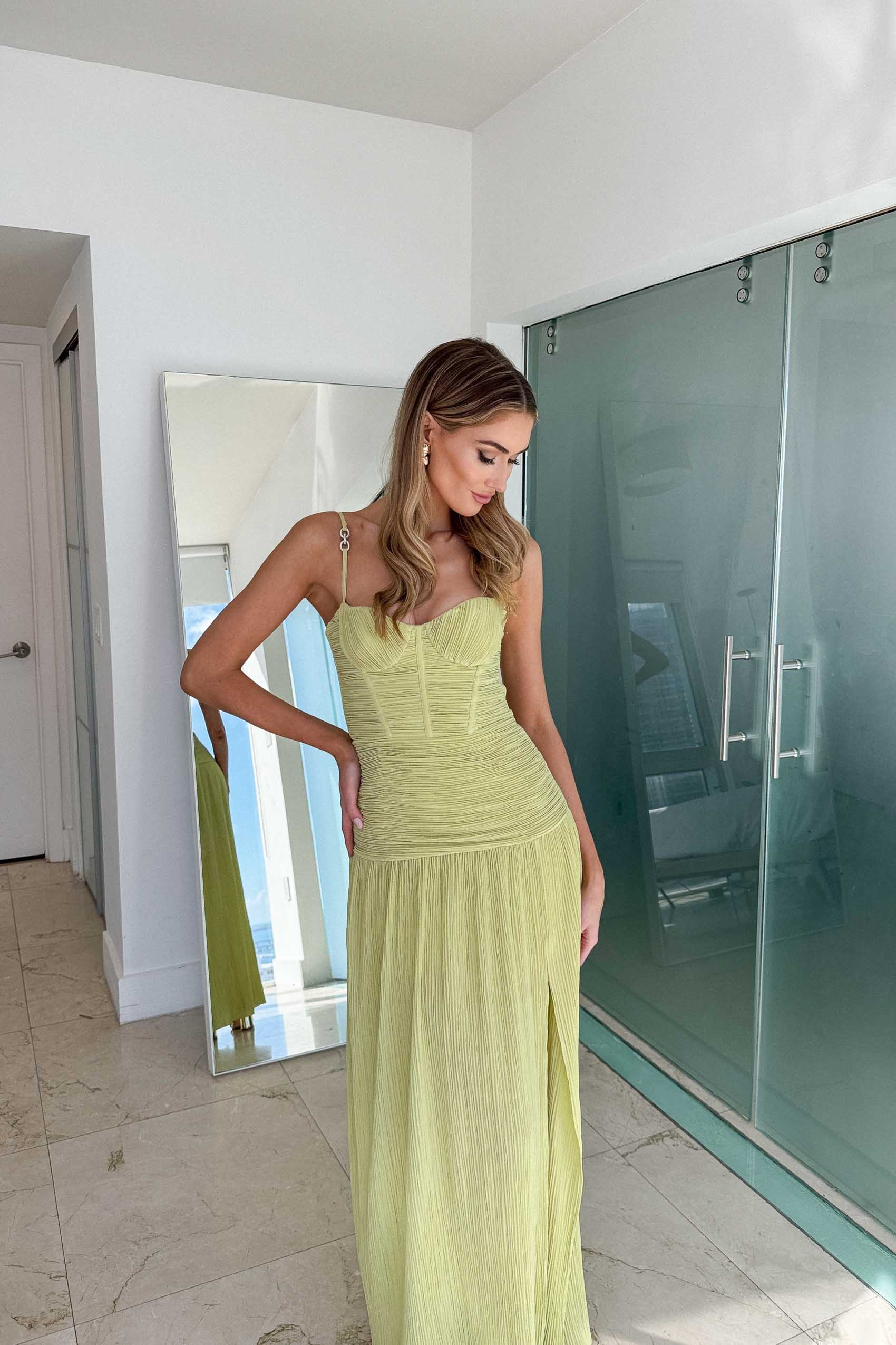 Manning Cartell Double Time Pleat Dress

Tags: Manning cartell dress, manning cartell green dress, Manning Cartell Double Time Pleat Dress

#LTKWedding