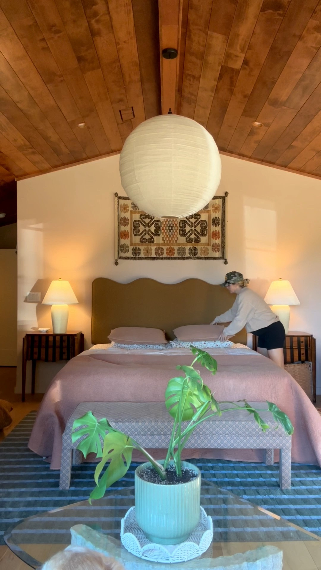 trying so hard to make my bed everyday 😅