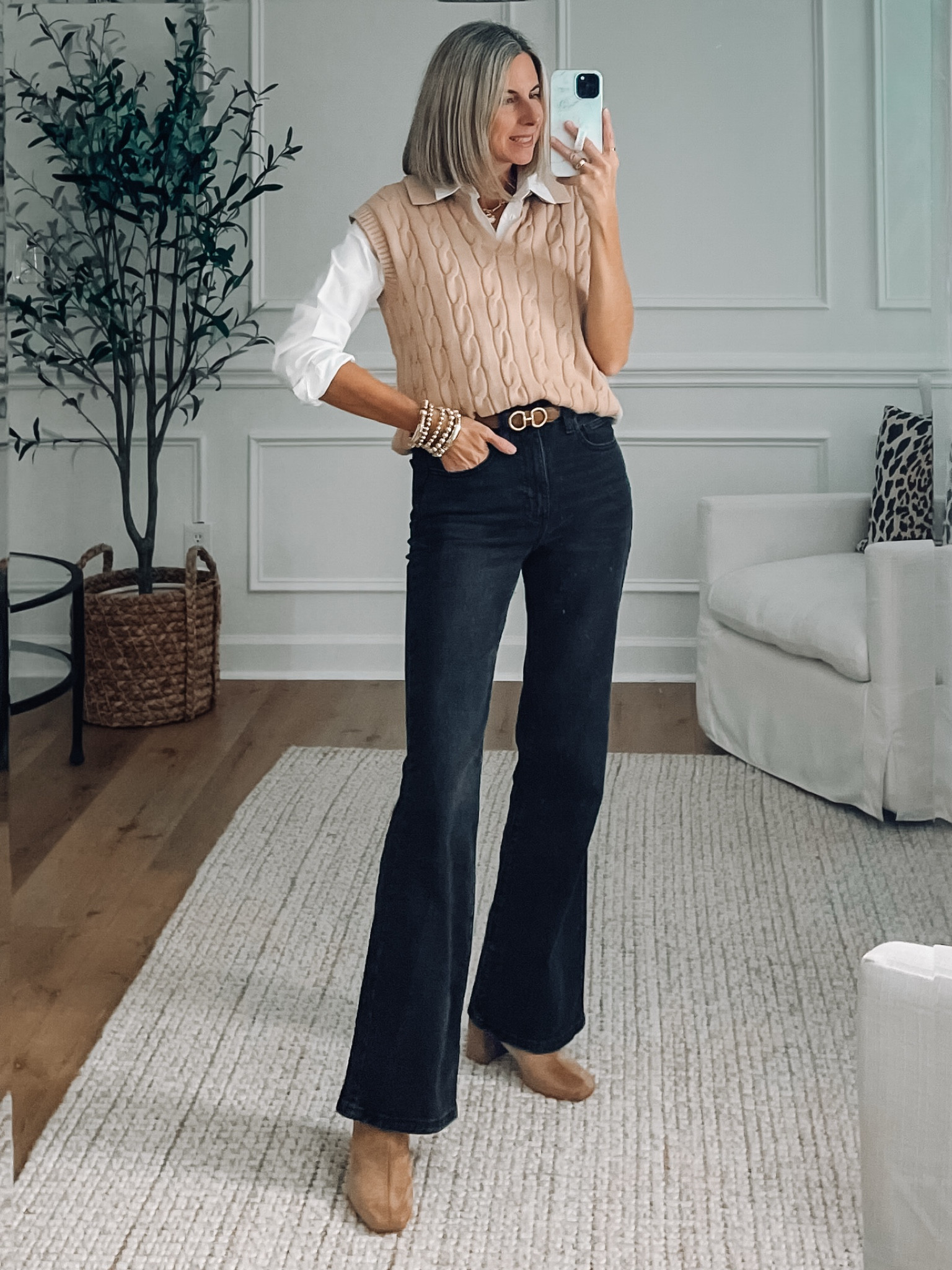 Amazon cable knit sweater vest wearing a small. Wide leg black jeans in a 4 




Fall outfit ideas 
Workwear 
Teacher outfit 



#LTKFindsUnder50 #LTKSaleAlert #LTKStyleTip