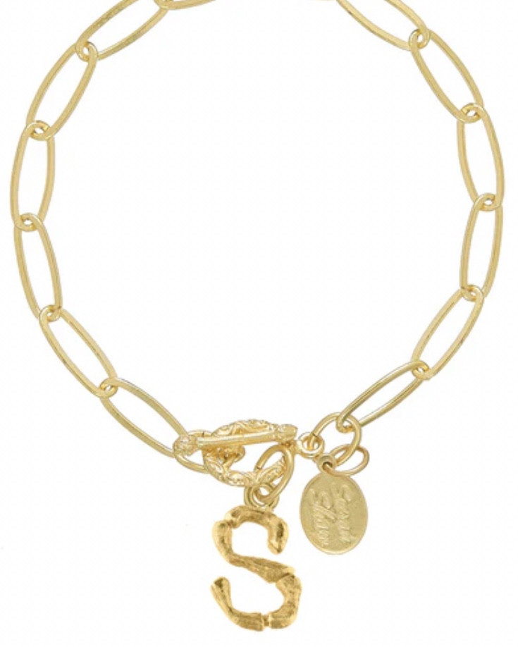 SALE ALERT!!! The cutest grandmillennial / coastal grandmother / chinoiserie inspired gold summer jewelry is now buy one get one 50% off!!! these pieces are beyond adorable!!! 🤍 oyster earrings, bamboo initial bracelet, and a chunky heart chain necklace!

#LTKsalealert #LTKfindsunder100 #LTKtravel