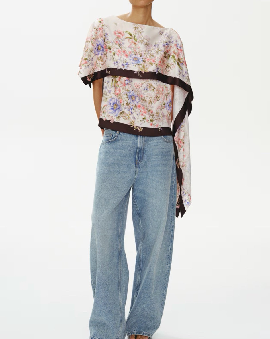 Asymmetrical scarf top

#LTKSeasonal
