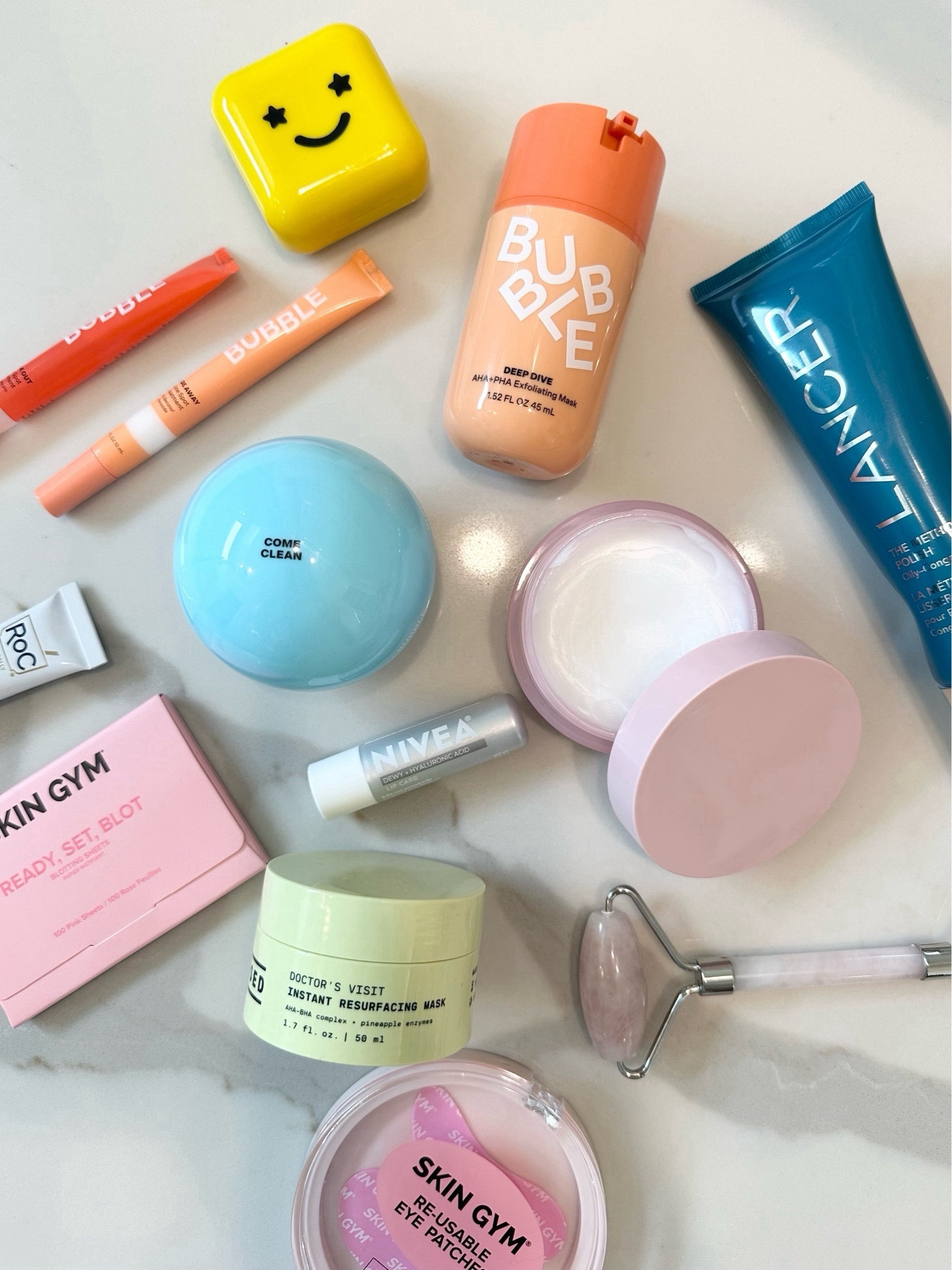 #WalmartPartner I loooove a good skincare haul. 🤩I picked up so many of my skincare favorites and essentials  @Walmart. 💕 From my all-time favorite fave scrub to masks, lotions and potions… I’ll link everything in this post for you! And be sure to shop the Glow Up event on Walmart for big beauty savings. 💫
#WalmartBeauty
@Walmart
#WalmartBeauty