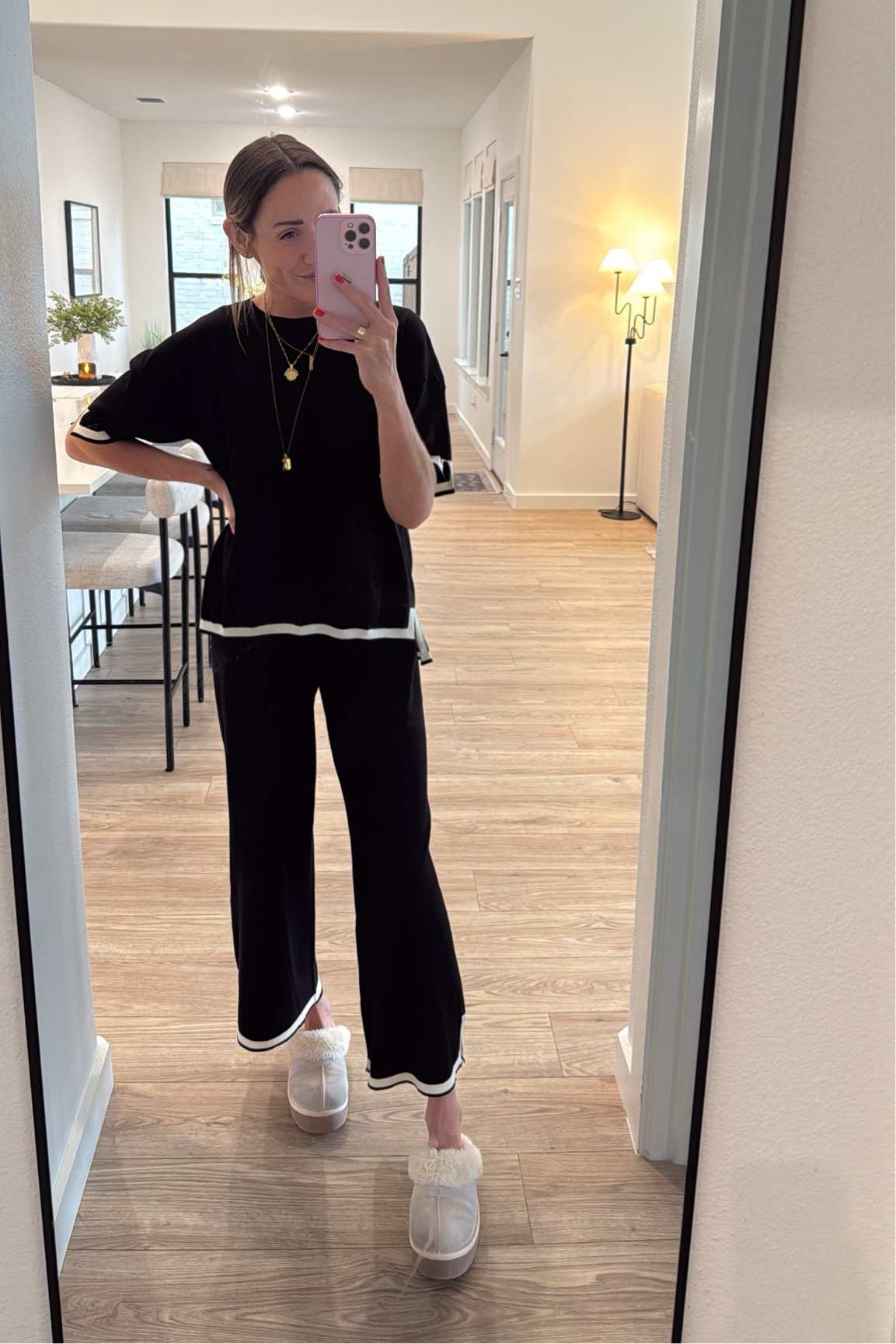 Amazon Loungset wearing a M