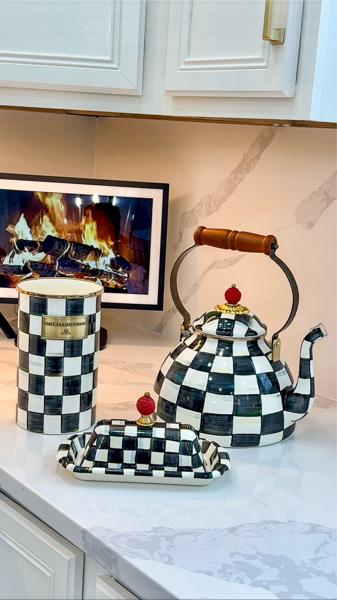 For the girls who love classic kitchen ware. Love this black and white checked MacKenzie-Childs collection. A perfect addition to any kitchen 😍
Tap below to shop! Follow me @omabelle for more Fashion, Home & everything inbetween. Glad to have you here!!! 💕😊🙏

Home | Home decor |Entryway decor | Entryway table | console table | Buffet table | Accent table
Pottery barn | Amazon home
Restoration hardware look for less |Luxe for less | Entryway ideas | Foyer table | Foyer decor | Sofa table | Black sofa table | Black console | Black accent table
| Black wooden table |Living room decor | Rugs | Area rug | Neutral rug | Living room family room rug | Sofa sectional | Washable cleanable sofa | Family friendly sofa furniture | Stain resistant fabric sofa | Cloud sofa | Family kid toddler | pet friendly sofa | Coffee table | Livingroom | Home decor | bedding | bedroom | fall decor |  fall porch | dresser | rug | kitchen | dispenser | cutlery set | knives 


#LTKHome #LTKSeasonal #LTKU