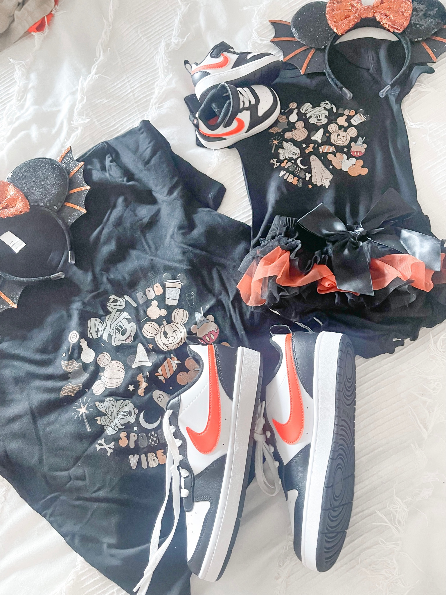 Mommy and me Disney outfits 