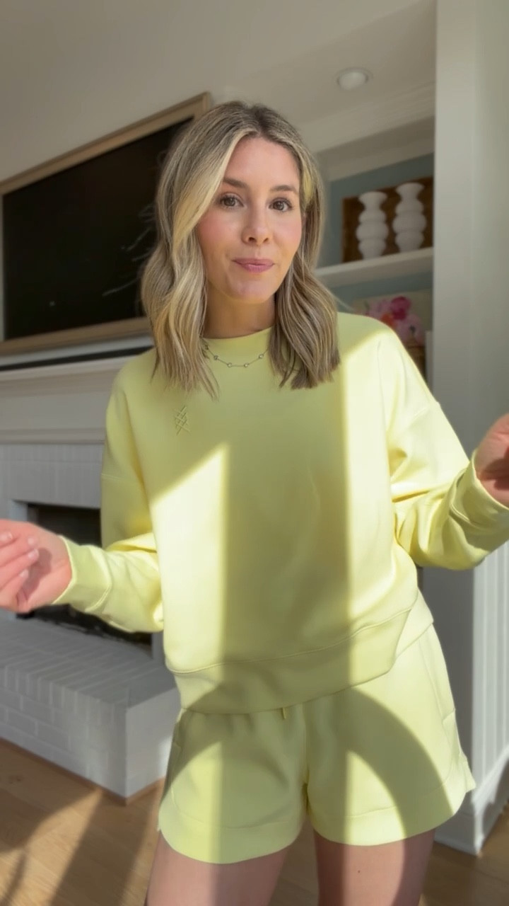 This color combo had me immediately adding to cart 🍋‍🟩🍋 Rhone has been a longtime favorite for performance pieces that actually feel elevated, and when a colorway is this good, I love grabbing a few pieces to mix and match. This lemon lime shade feels so fresh for spring and works for everything from workouts to errands to just easy, everyday layering.

Use code 20CHARLI for 20% off your first Rhone purchase. Wearing a size small in everything, all true to size 🤍

#LTKootd #LTKSeasonal #LTKActive