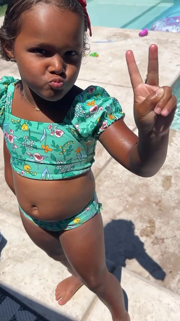 We are loving this sunscreen from @officialsunshineglitter ☀️ no more chasing after the kids to put sunscreen on them because they actually want to wear it because it sparkles ✨ it’s SPF 50 which is great coverage! We’ve used this everyday and brought this on every vacation!! 

✨ linked in my LTK 

 #sunshineglitter #seastarsparkle #glittersunscreen #ltk #feelslikesummer #summerfun #summerdays #summertime